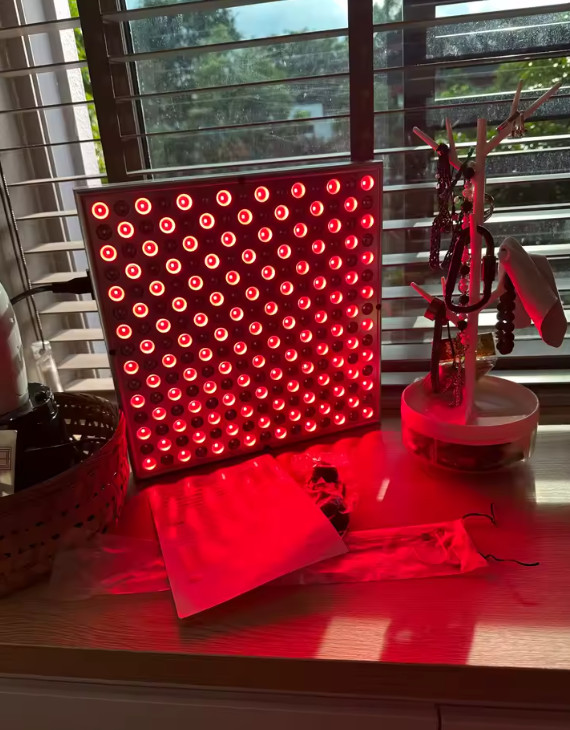 LED Red Light Therapy Panel Lamp for Facial Anti Aging Skin Care Beauty 225 LED