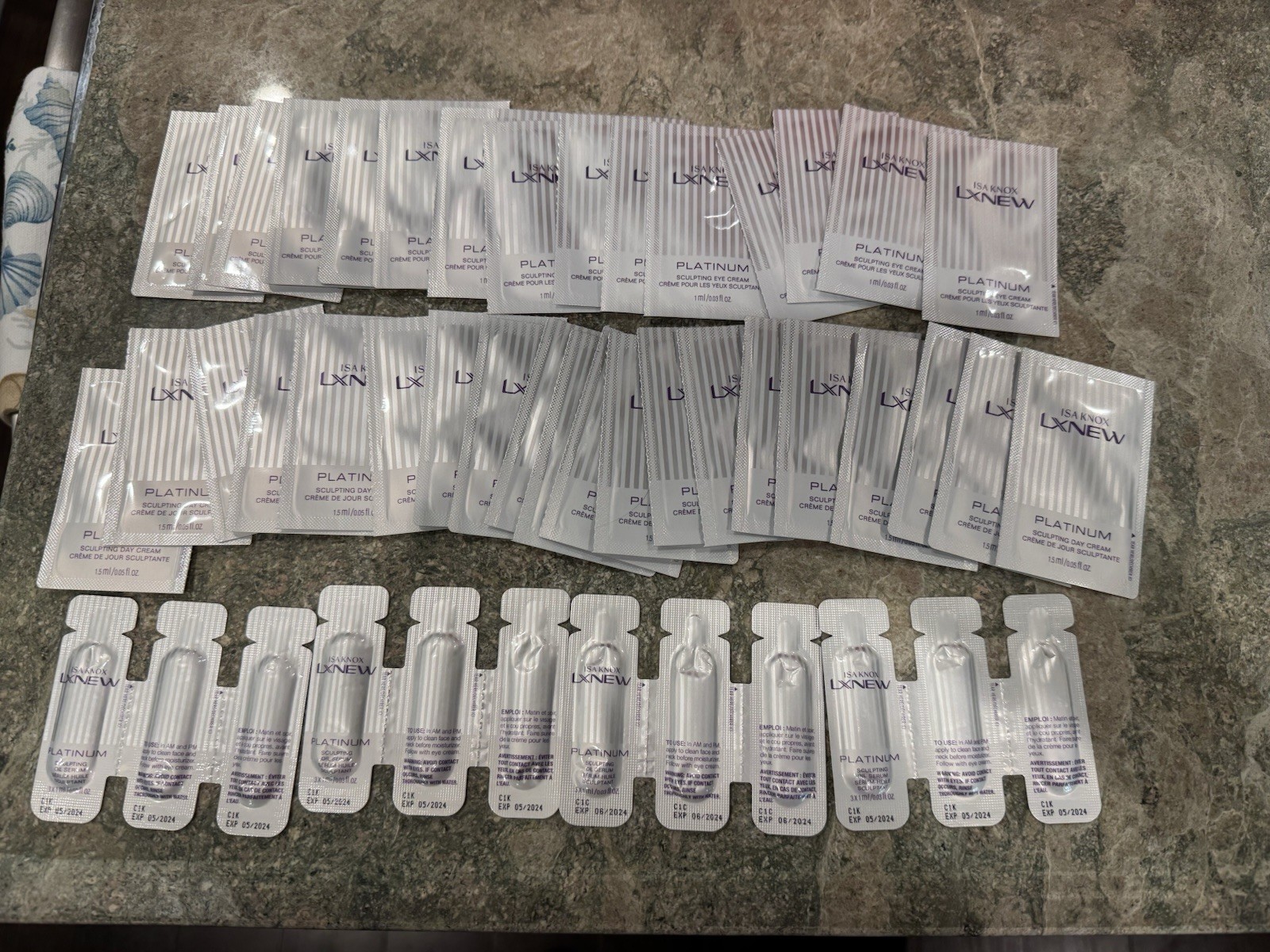 Avon ISA KNOX LXNEW PLATINUM SAMPLES NEW SEALED 47 Count Exp 2024