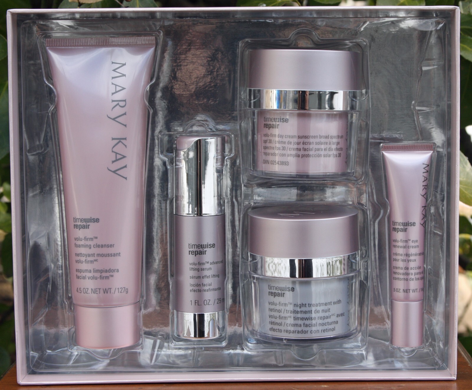 Mary Kay TimeWise Repair Volu-Firm Set – 5 Piece Full-Size – Exp 04/2026