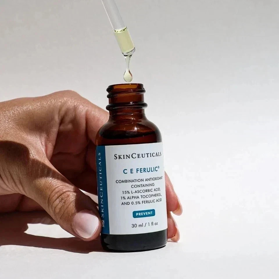 SkinCeuticals C E Ferulic With 15% L-ascorbic Acid Serum – 1 fl oz Sealed Pack