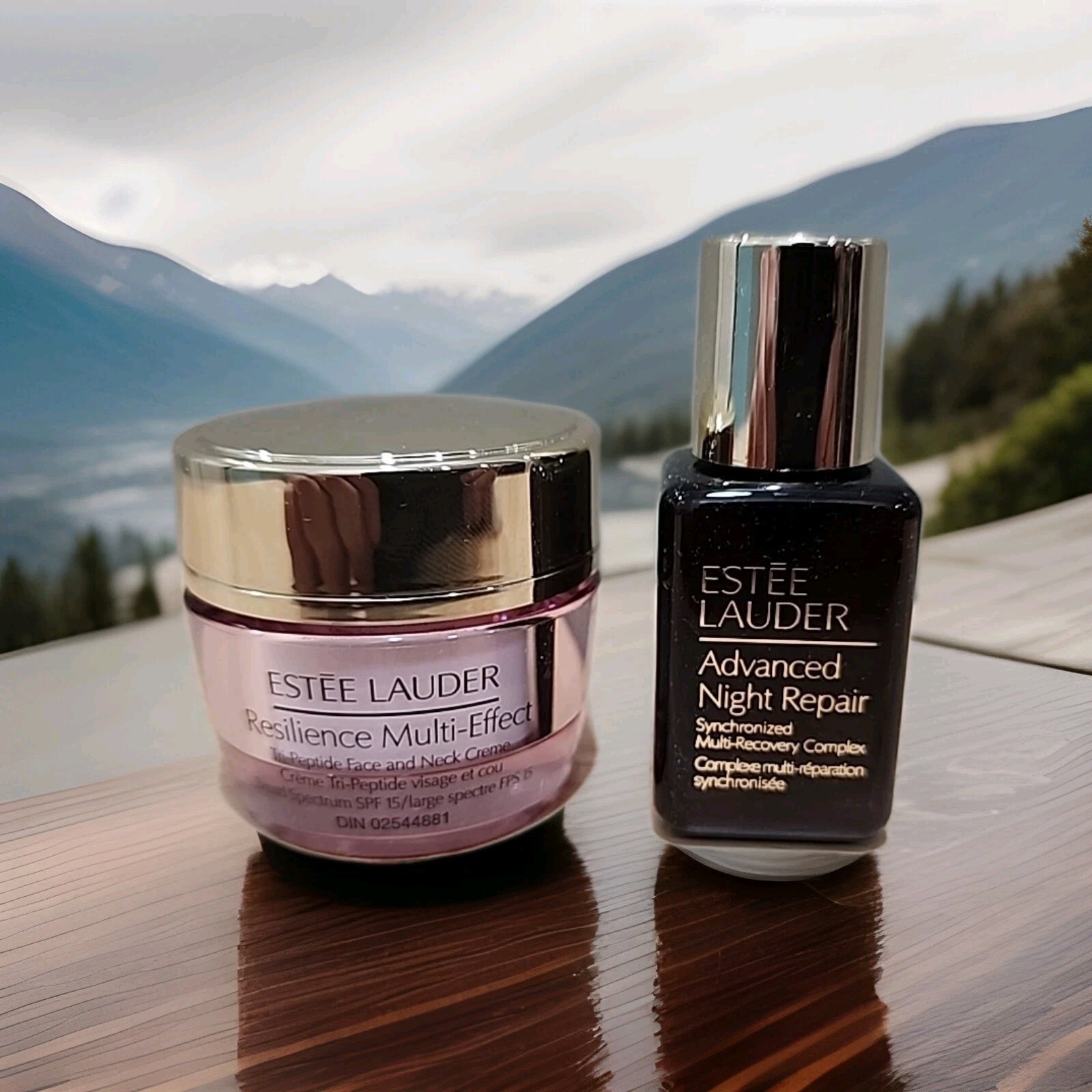 ESTEE LAUDER 2 PIECE BEAUTY SAMPLE SET RESILIENCE MULTI EFFECT & NIGHT REPAIR