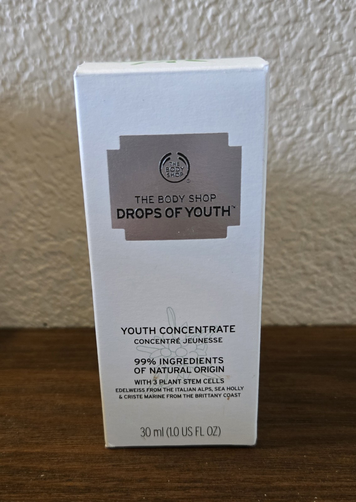 The Body Shop Drops of Youth Concentrate 1.0 fl oz 30 ml NEW