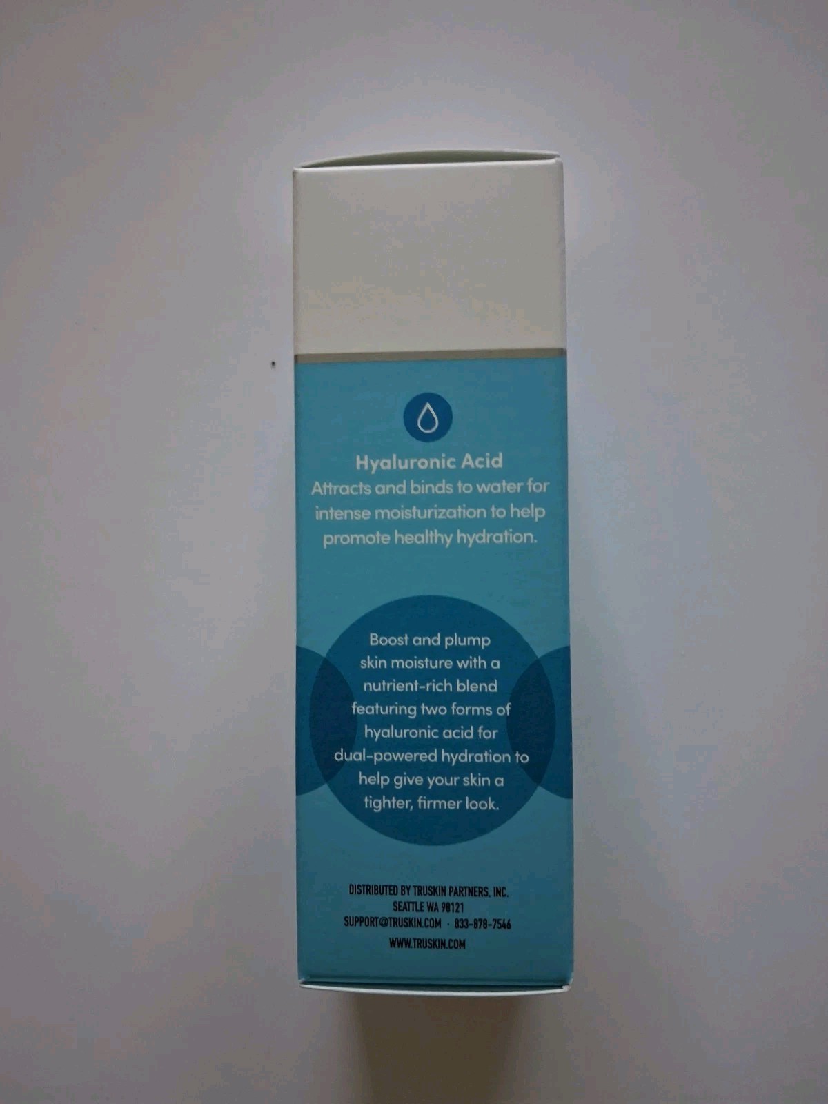 TruSkin Hyaluronic Acid Facial Serum with Ceramides & Vitamin C +E