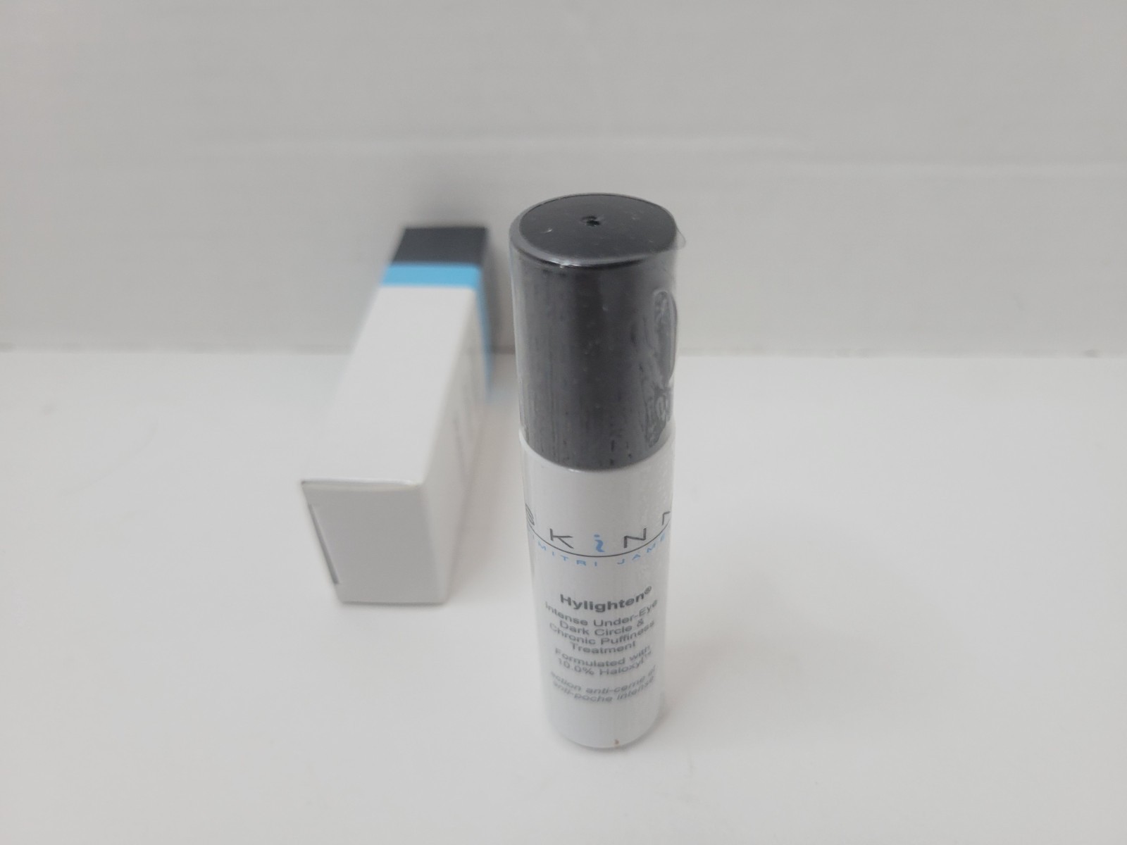 Skinn Hylighten Intense Under-eye Dark Circle & Chronic Puffiness Treatment 0.25