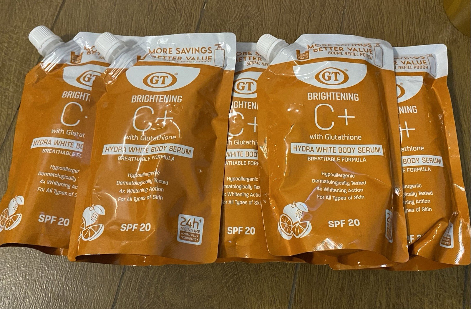4Packs GT Brightening C+ HYDRA WHITE BODY SERUM W/GLUTATHION SPF 20 500ml. Each