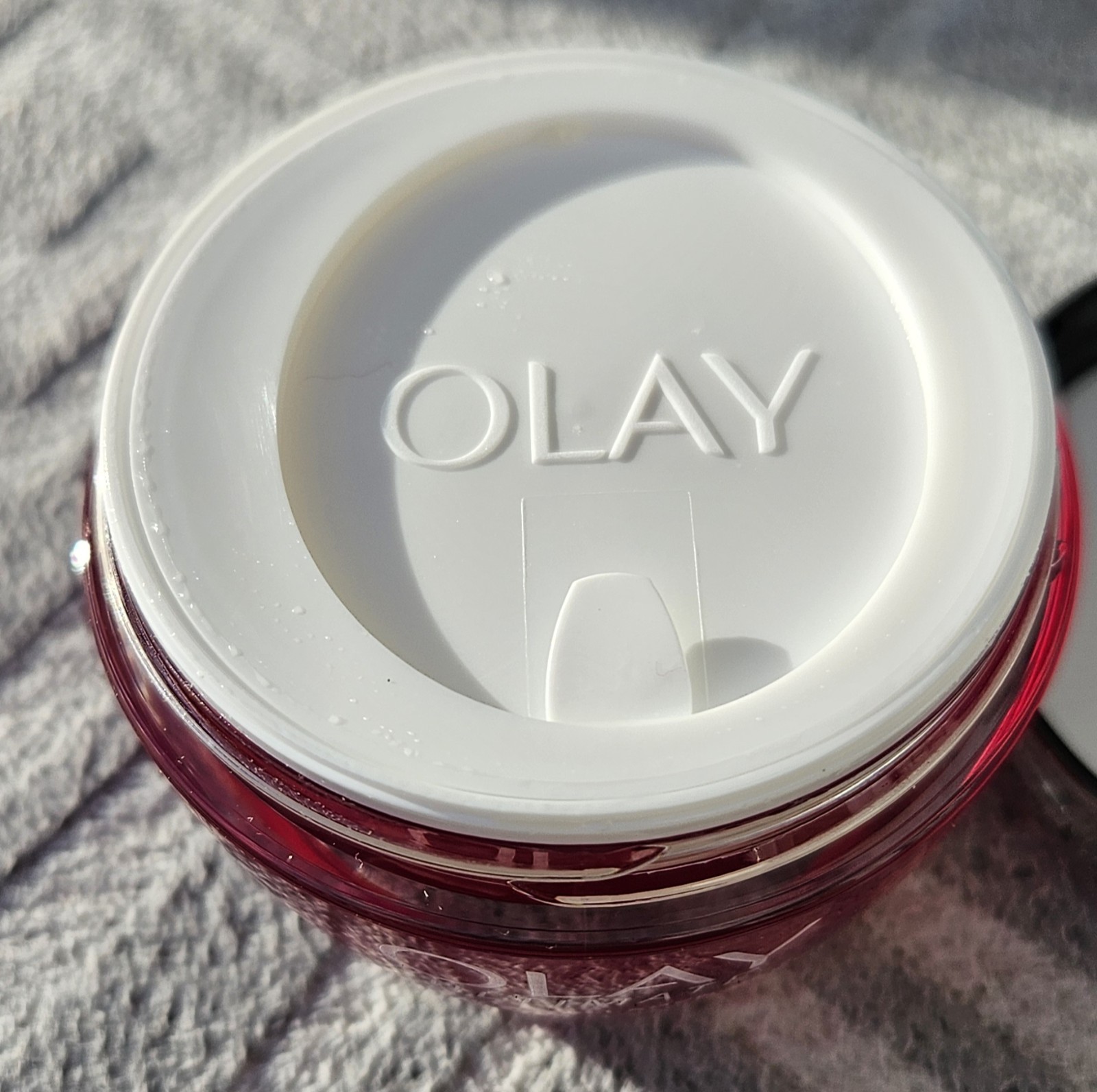 Olay Ultimate Niacinamide + Collagen Hydrating Moisturizer, 1.7 Ounce NWOB