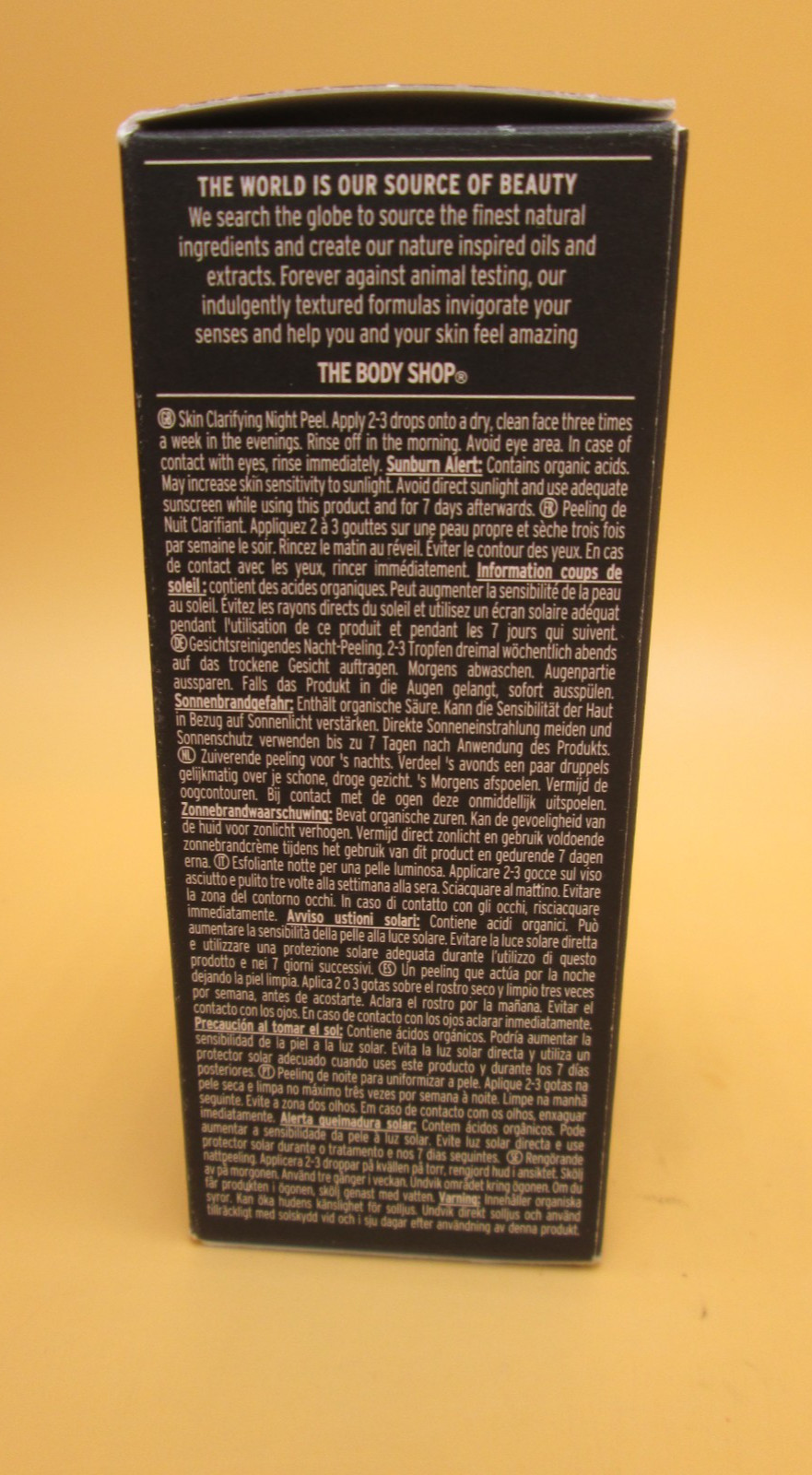 The Body Shop Himalayan Charcoal Clarifying Night Peel 1 fl oz Full Size
