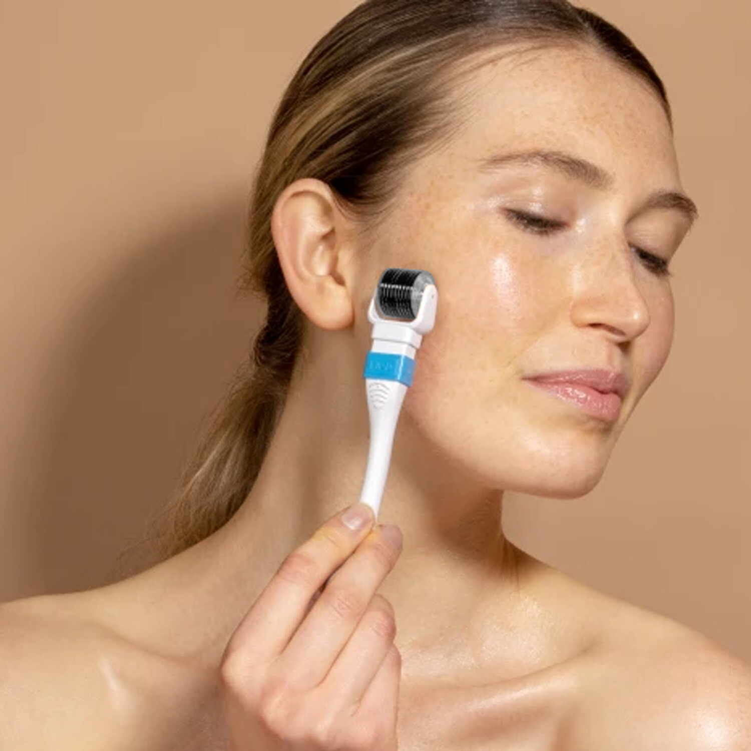 EZGO 600 1.0mm Derma Roller Micro Needle Skin Care Acne Scars Wrinkles