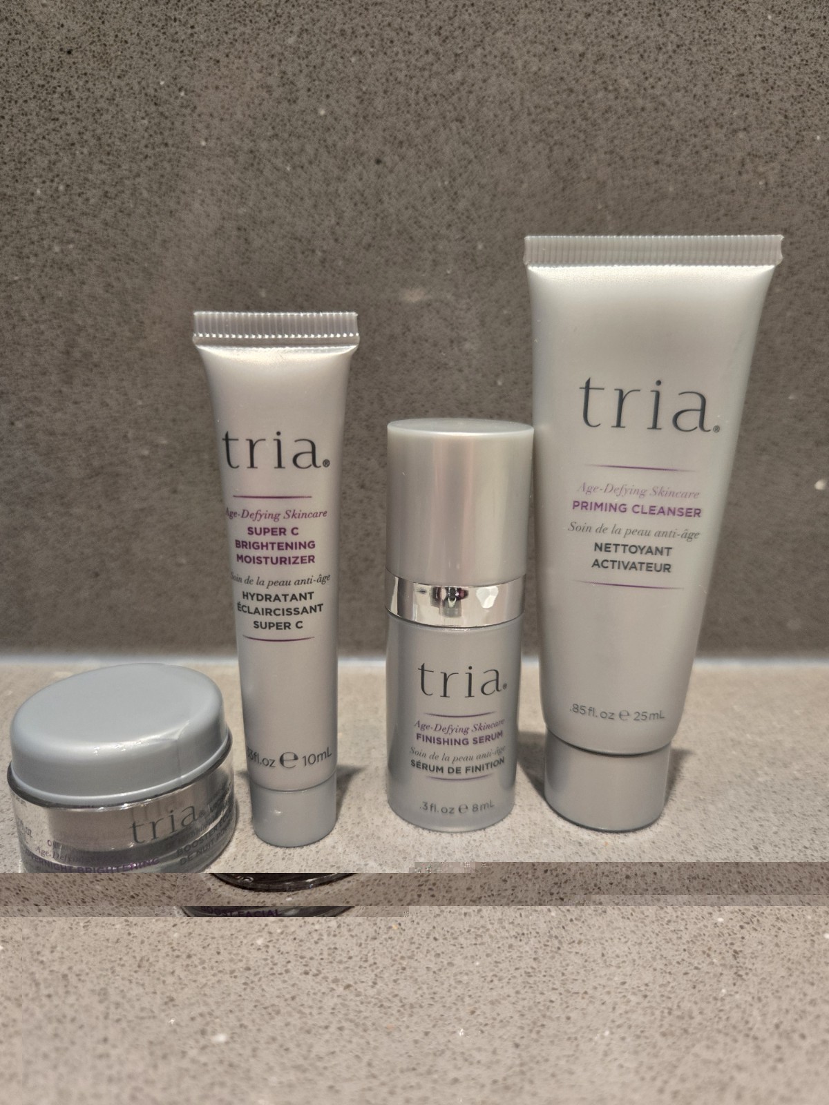 Tria Age Defying Smooth Beauty Laser Device Skincare Trial Kit