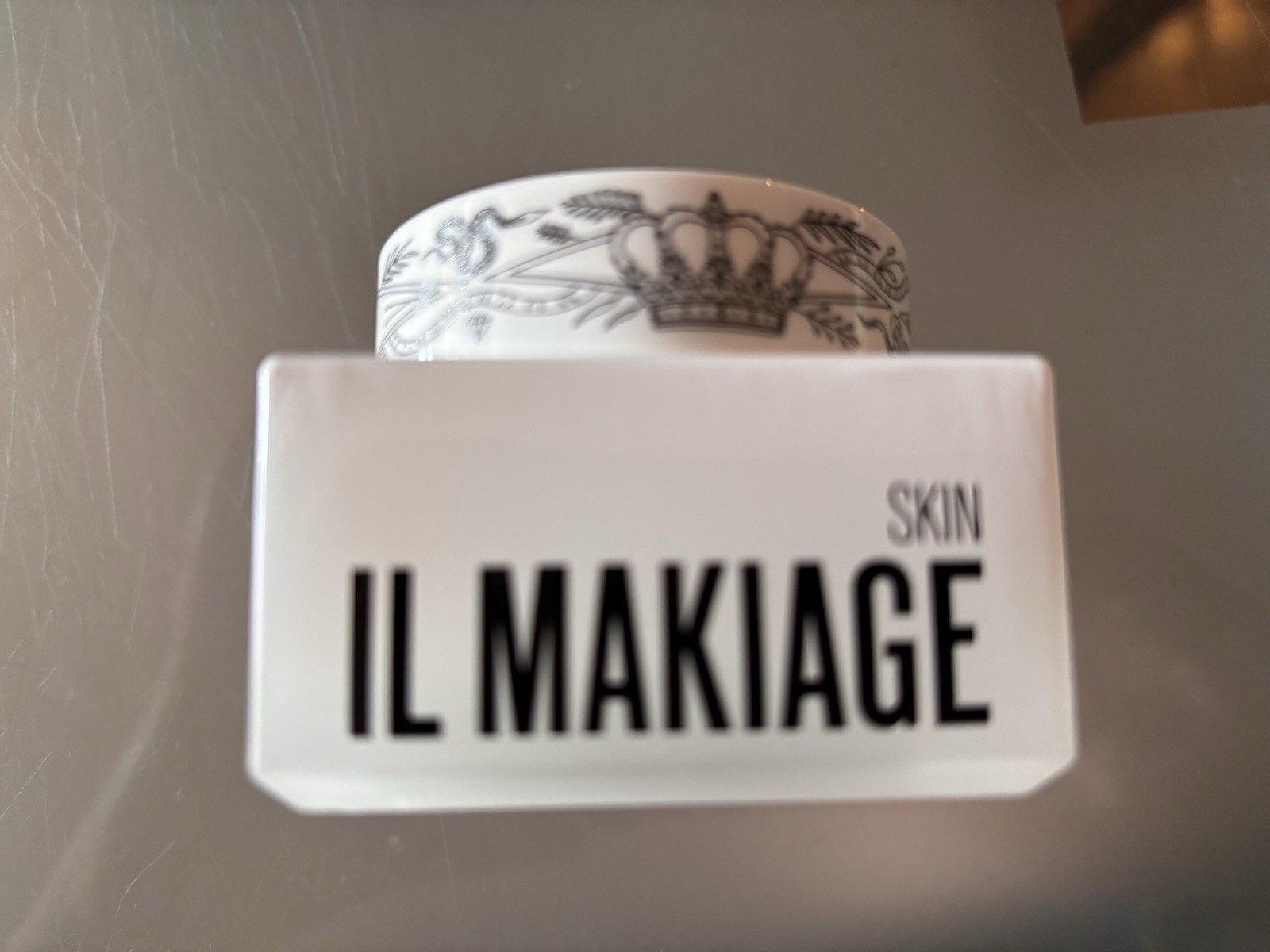 IL MAKIAGE Skin Power Cream Renew 50 ML / 1.69 Fl Oz