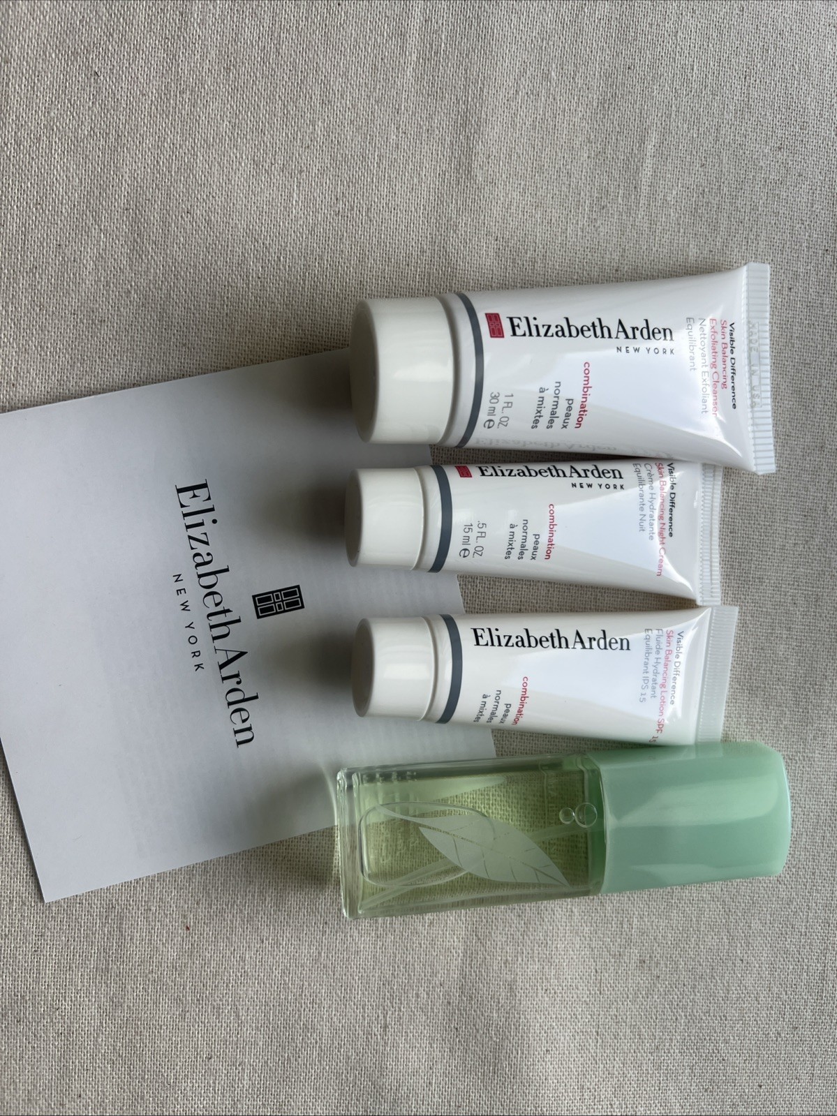 Elizabeth Arden Visible Difference Skin Balancing gift set for combination skin
