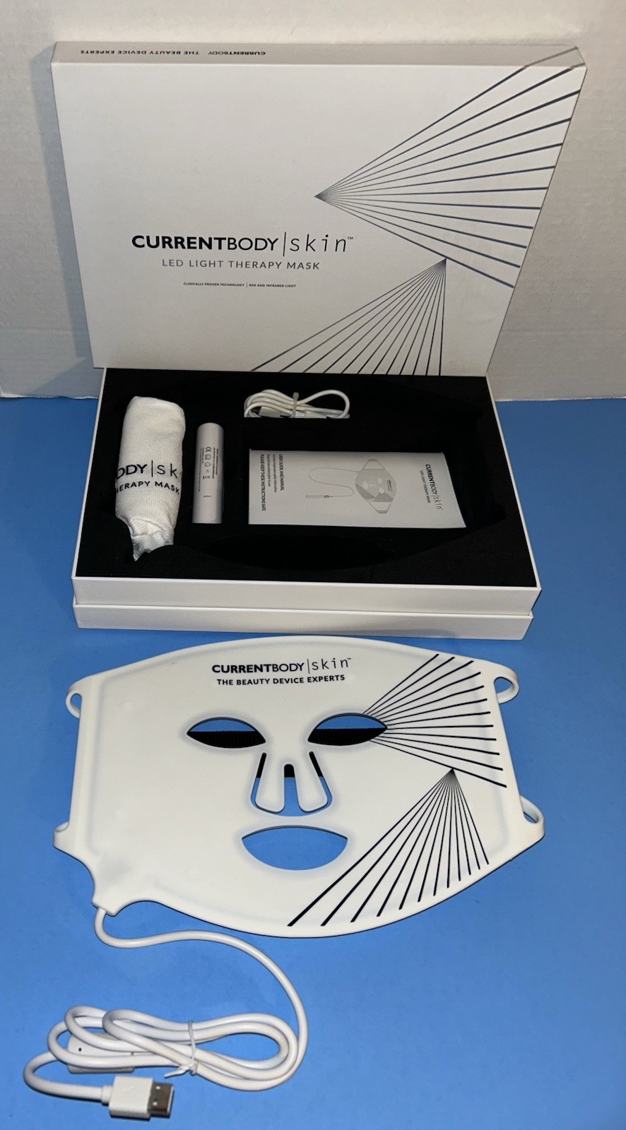 CurrentBody Skin LED Light Therapy Mask Red Infrared Anti Aging Device White