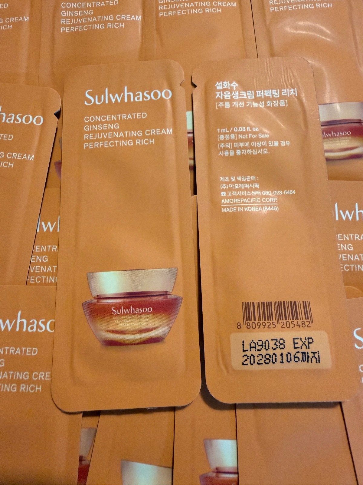 Sulwhasoo Concentrated Ginseng Rejuvenating Cream Rich 1ml (10pcs ~ 130pcs) New