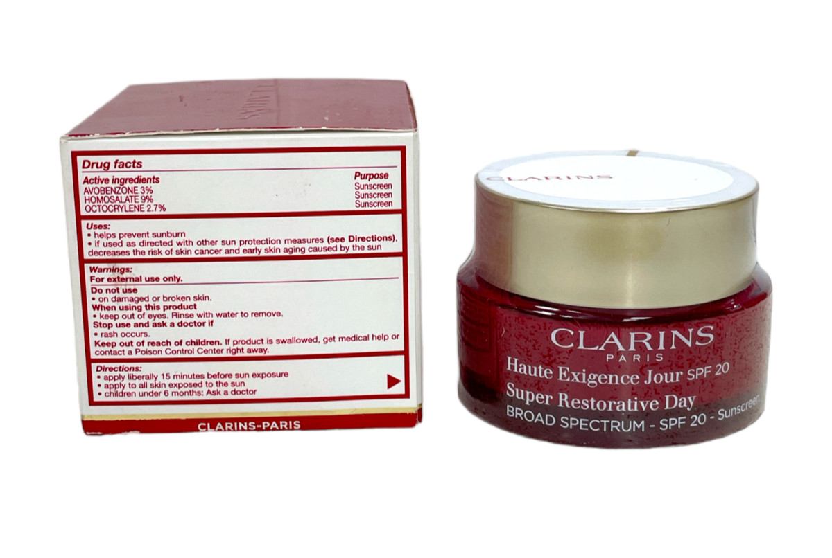 Clarins Super Restorative Day Illuminating Lifting SPF 20 (50ml/1.7oz) NEW!