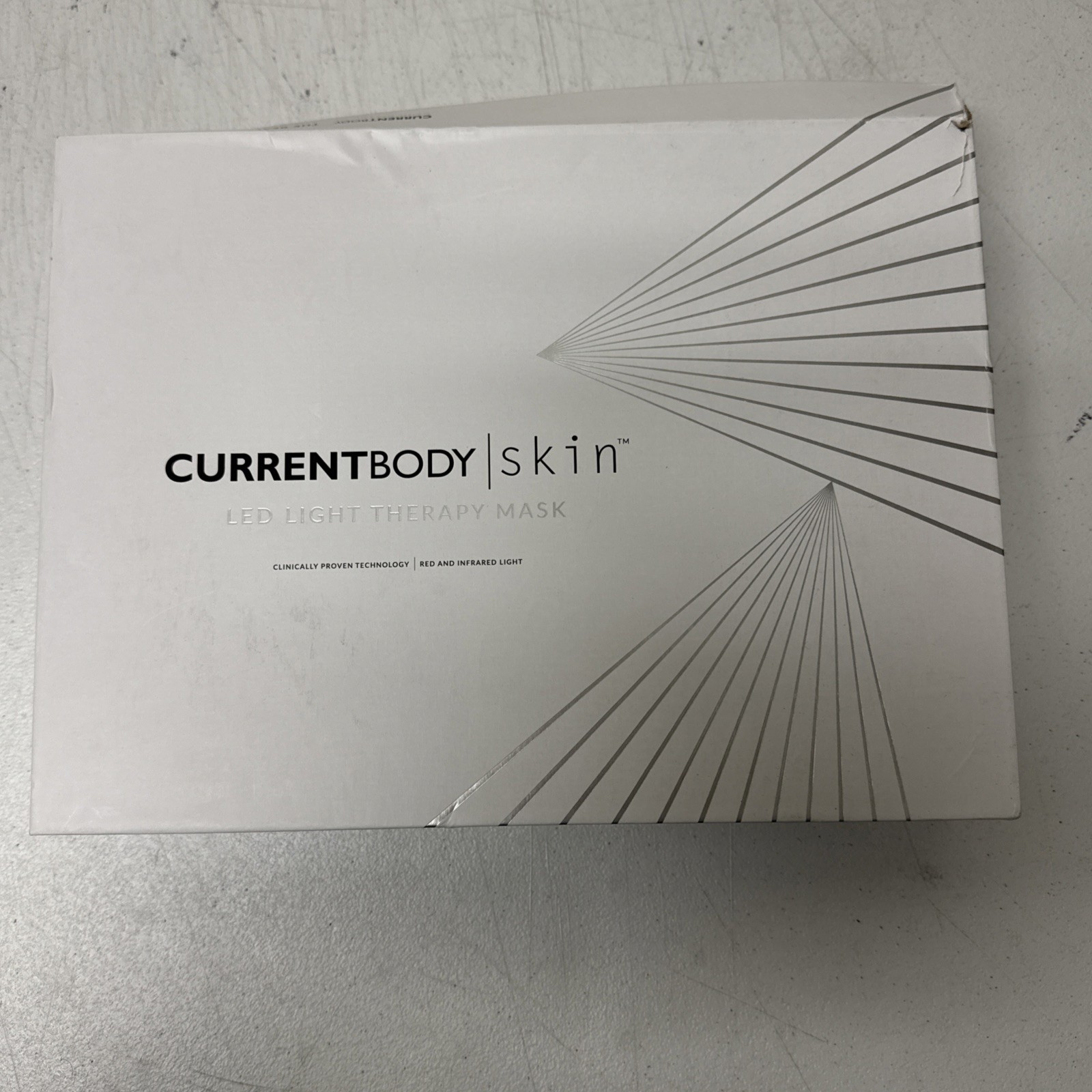 CurrentBody Skin LED Light Therapy Mask – READ