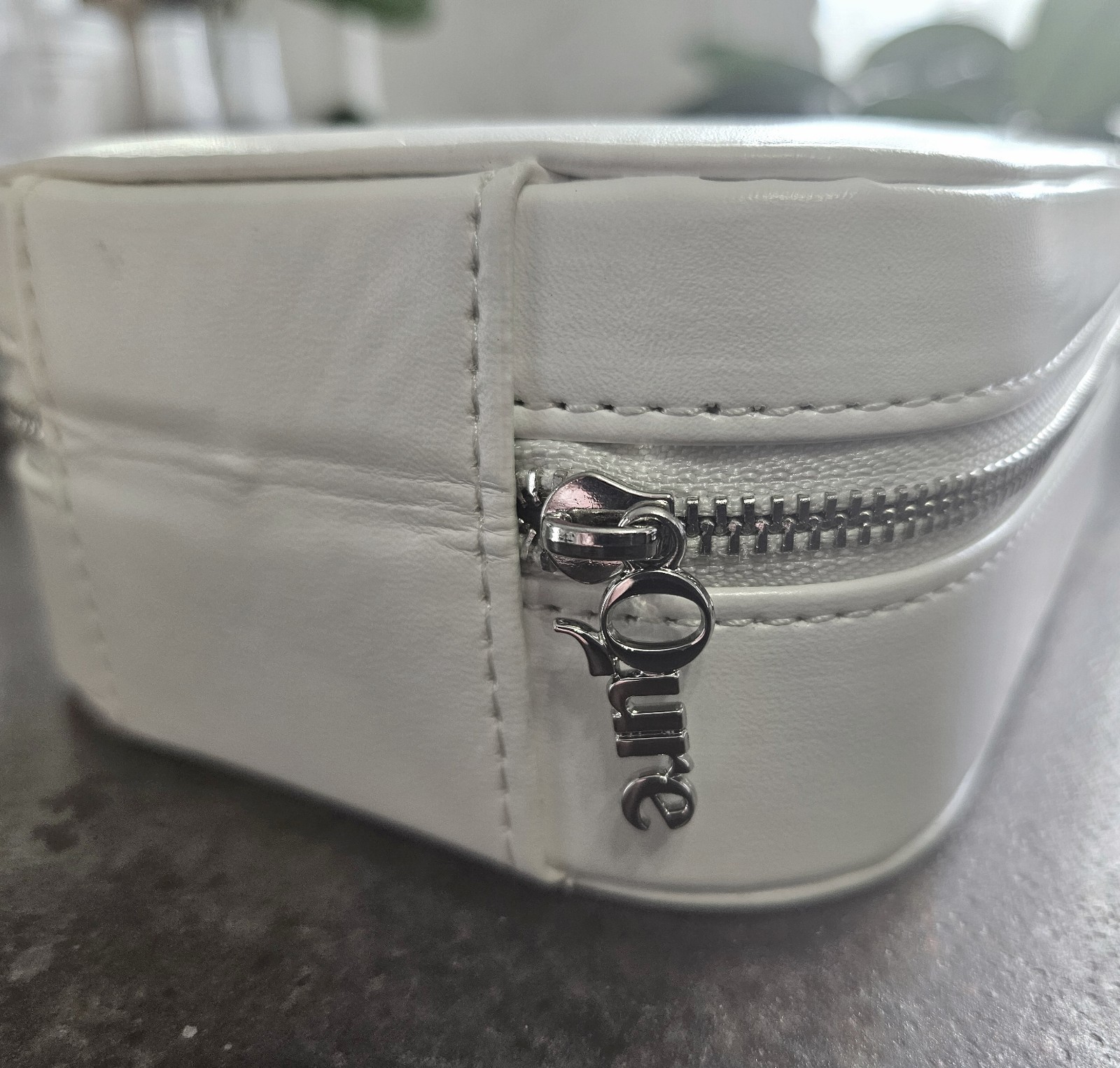 Qure The Carry On Micro Infusion Ritual NEW! SLEEVED!