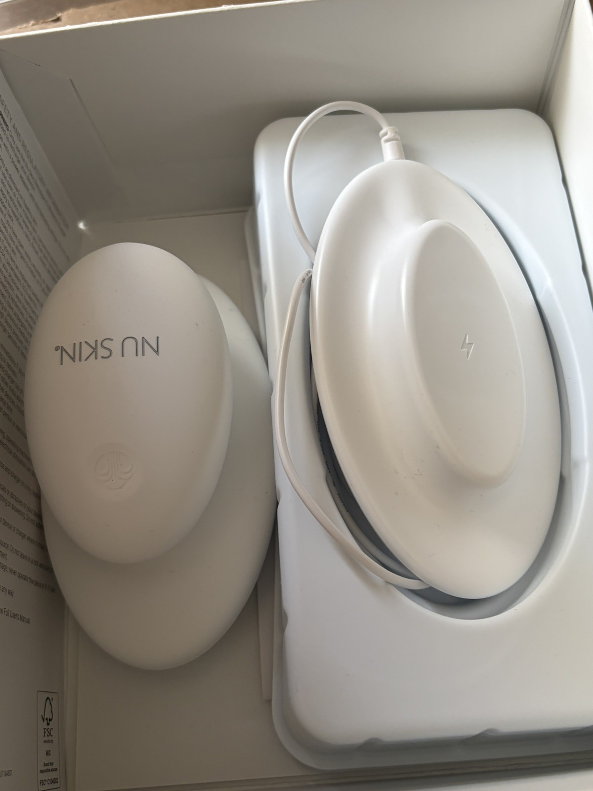Nu Skin Renuspa iO Skin Care Device with Wireless Charger – New (other)