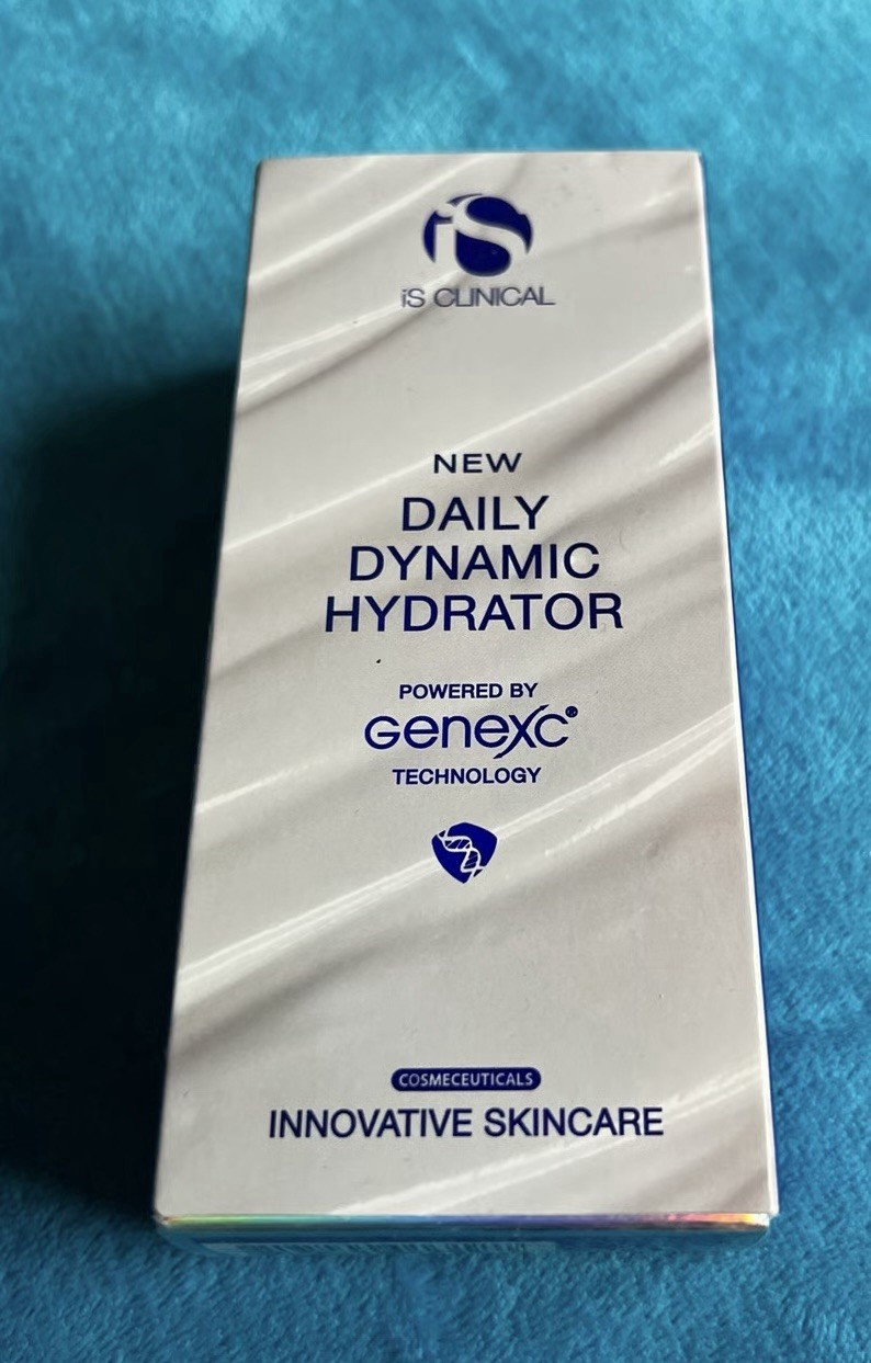 iS Clinical Daily Dynamic Hydrator (1.7 oz) Exp. 06/2028