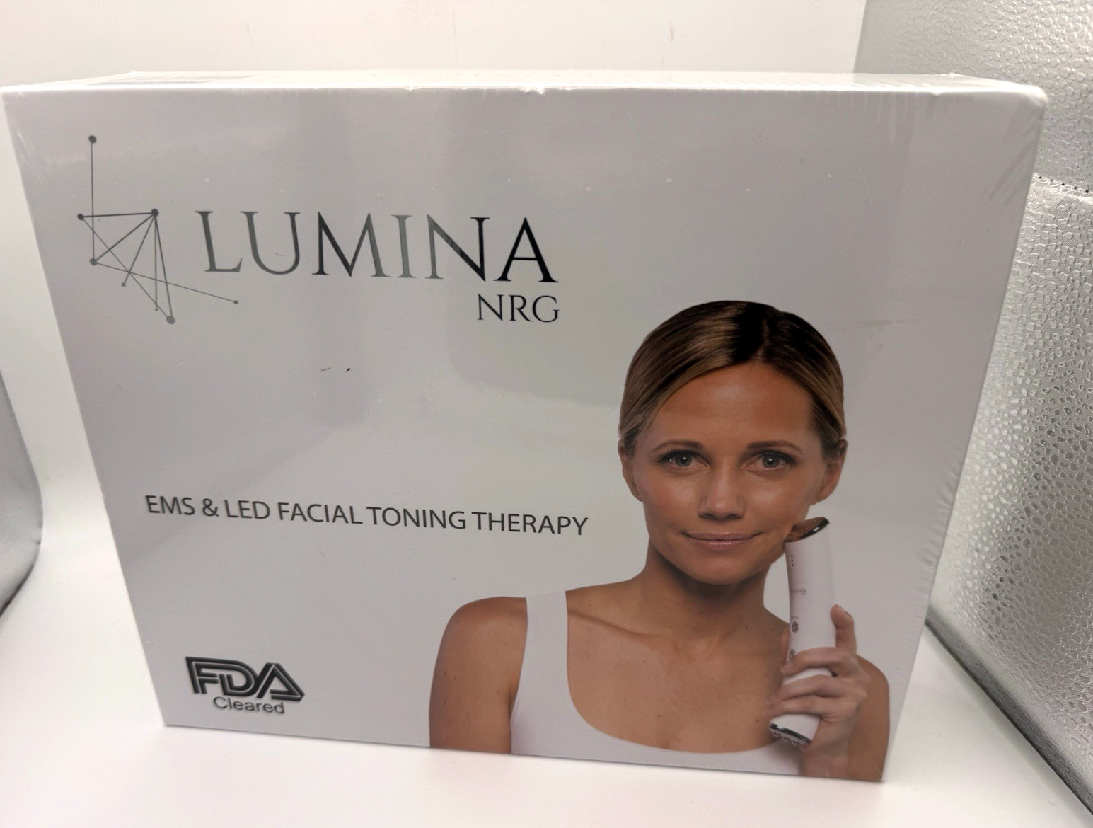 LUMINA NRG EMS & LED Toning Therapy Device 31070 New Sealed