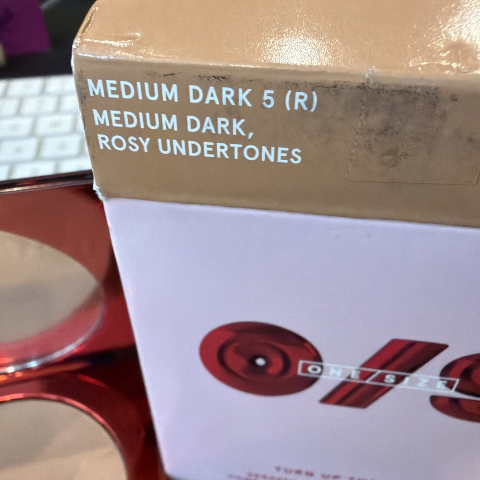 O/S One Size Turn Up the Base Versatile Foundation Powder Medium Dark 5R