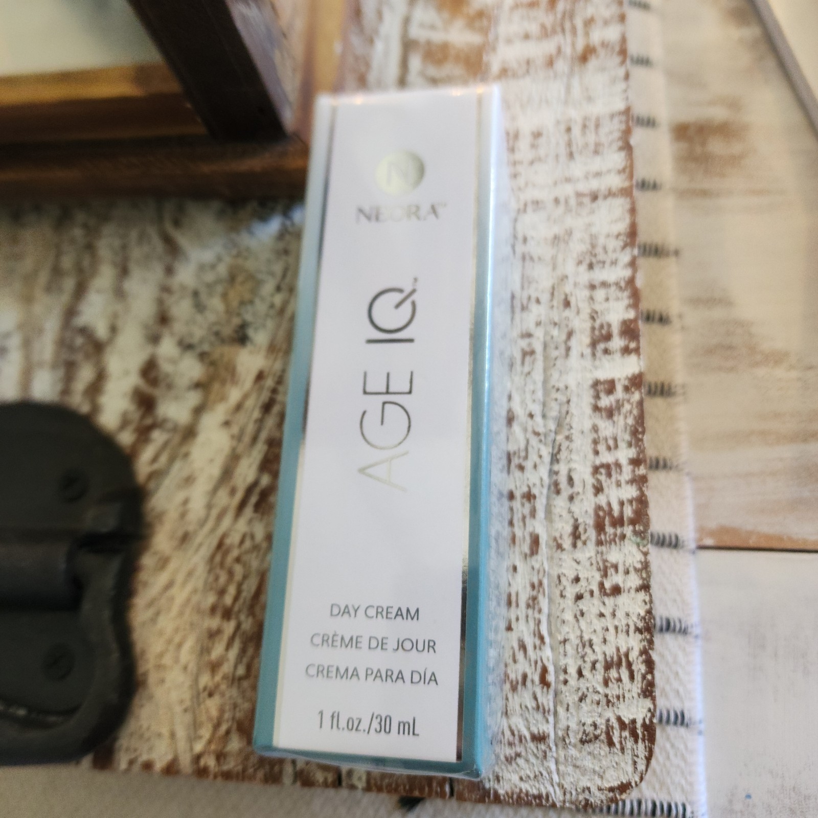 🧴 Neora Age IQ Day Cream – Expires 05/2028- New In Box 🧴