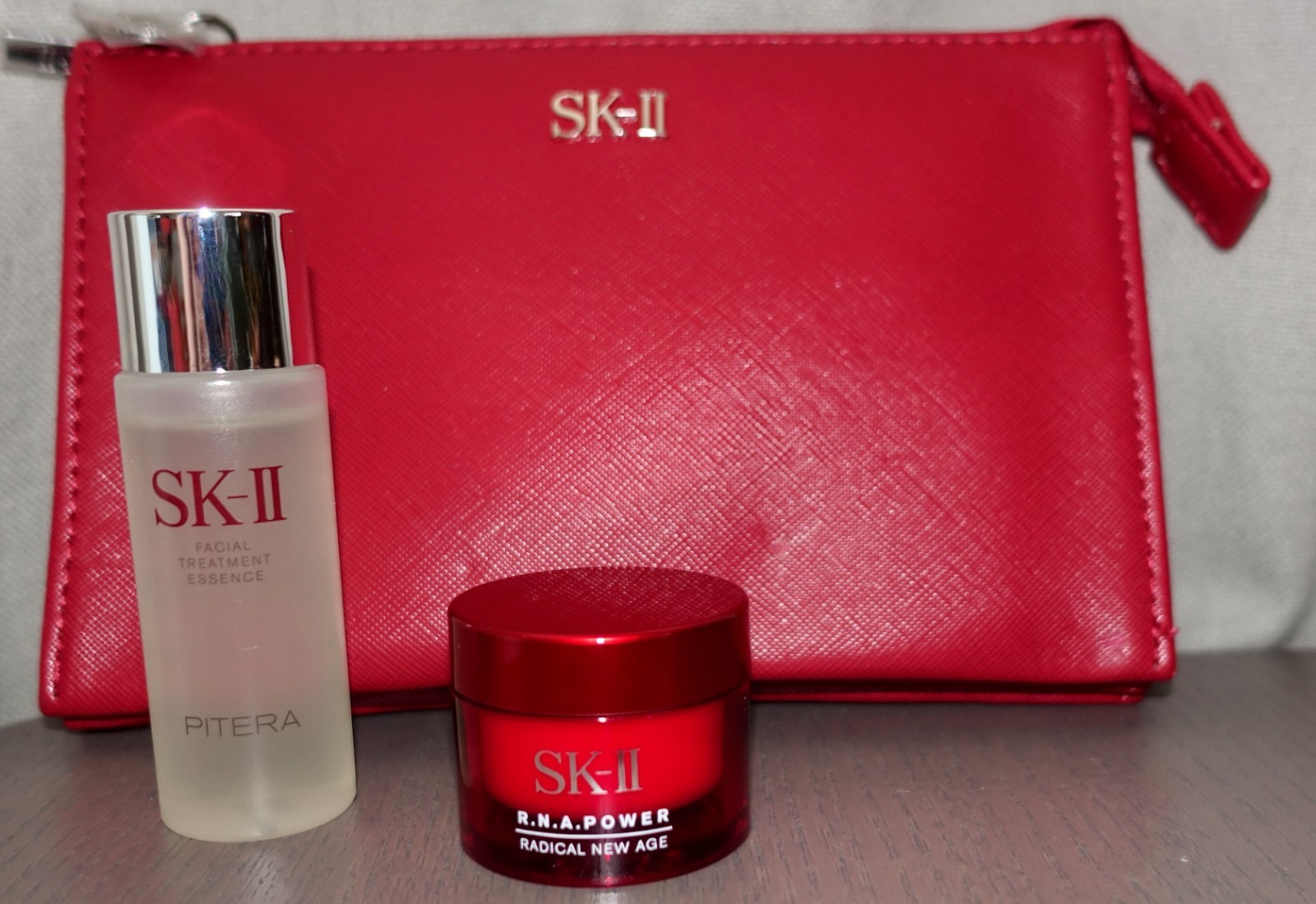SK-II R.N.A Power Radical New Age Cream 15ml/PITERA Facial Essence 30ml with Bag