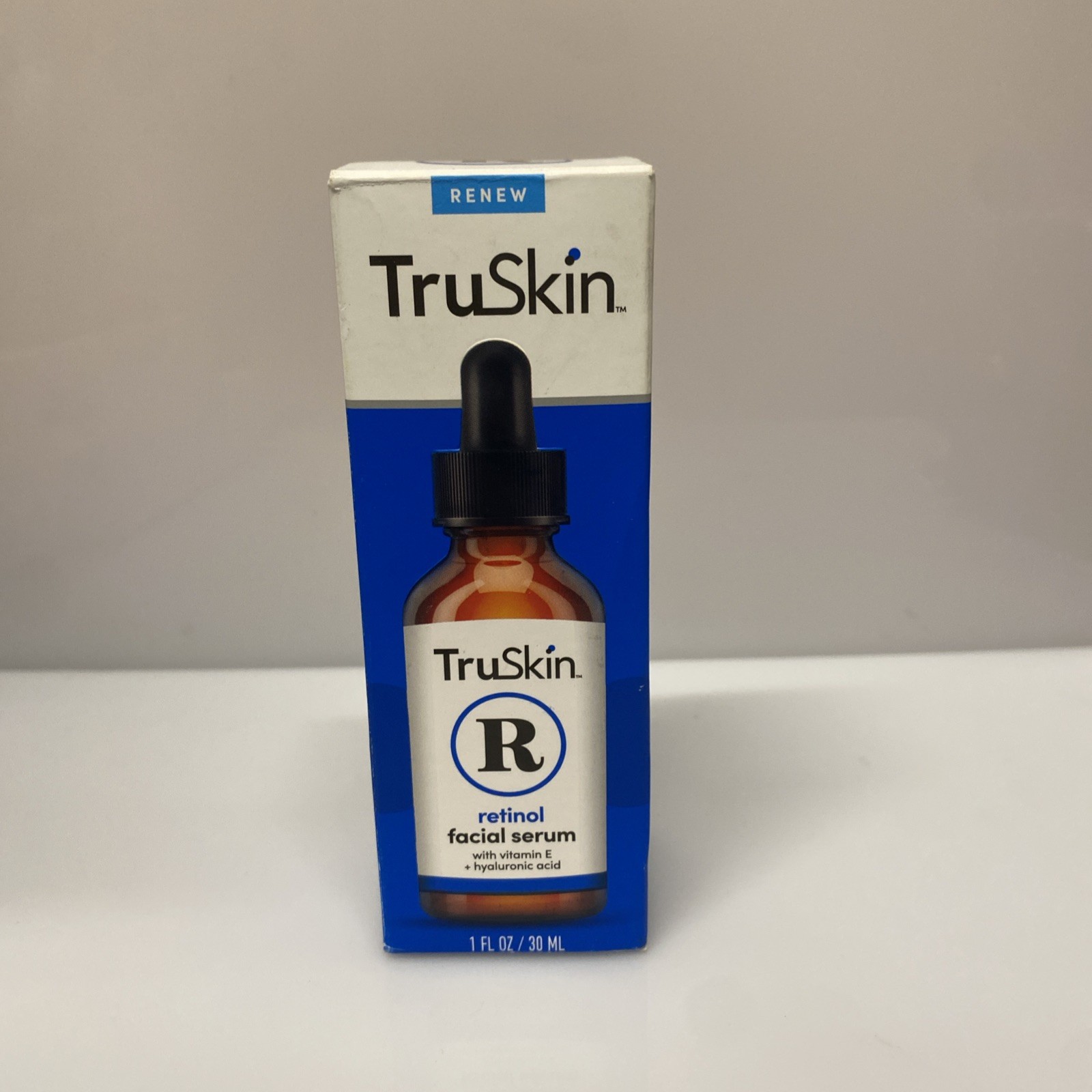 TruSkin Renew Retinol Facial Serum with Vitamin E – 1 Fl Oz