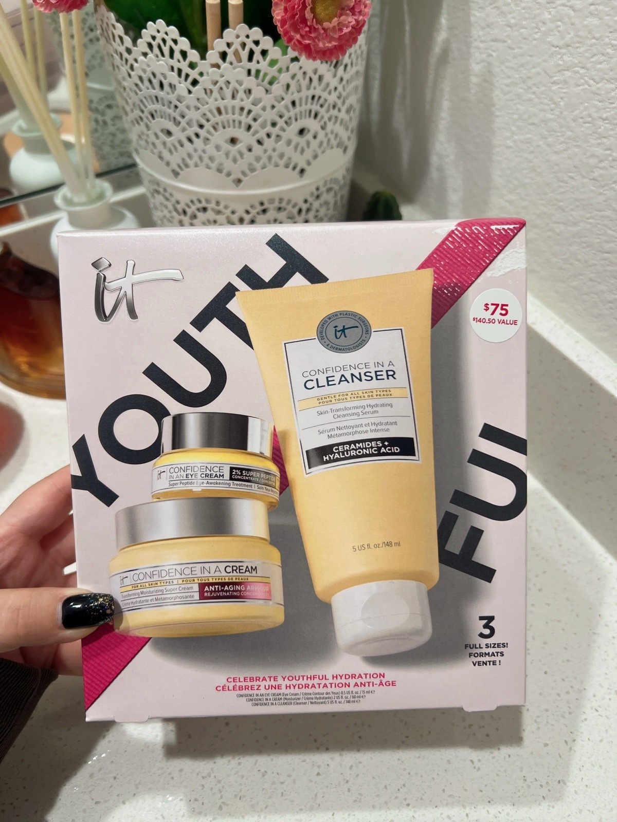 IT Cosmetics CONFIDENCE HYDRATION ANTI-AGING SKINCARE SET $140 Value – FULL SIZE