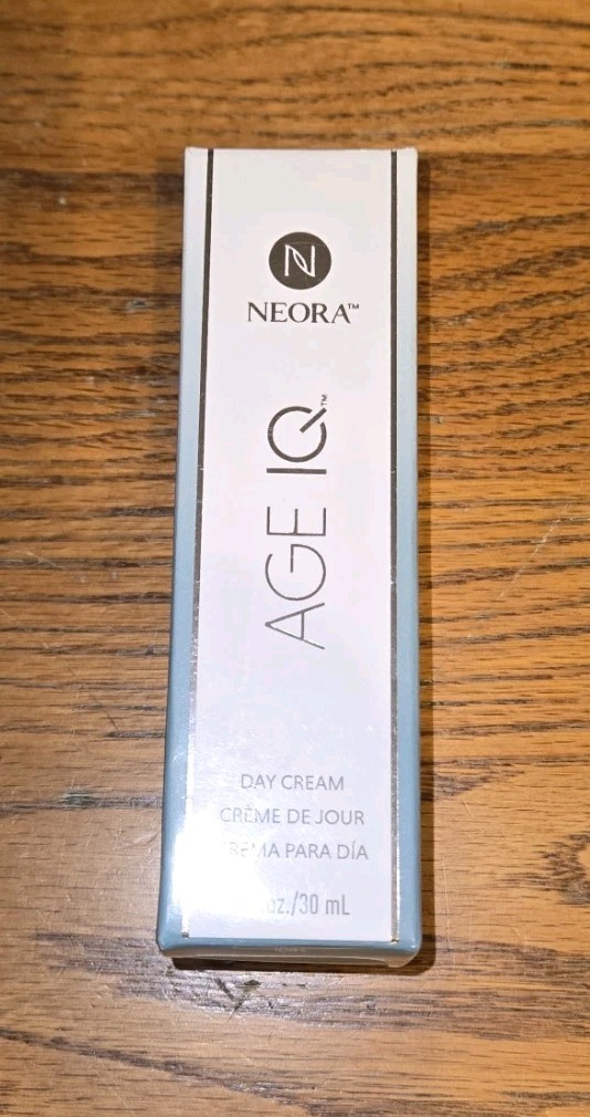 Neora Age IQ DAY Cream (Nerium Age Defying) – 1fl oz/30ml – 10/2027 – 10/28 NIB!