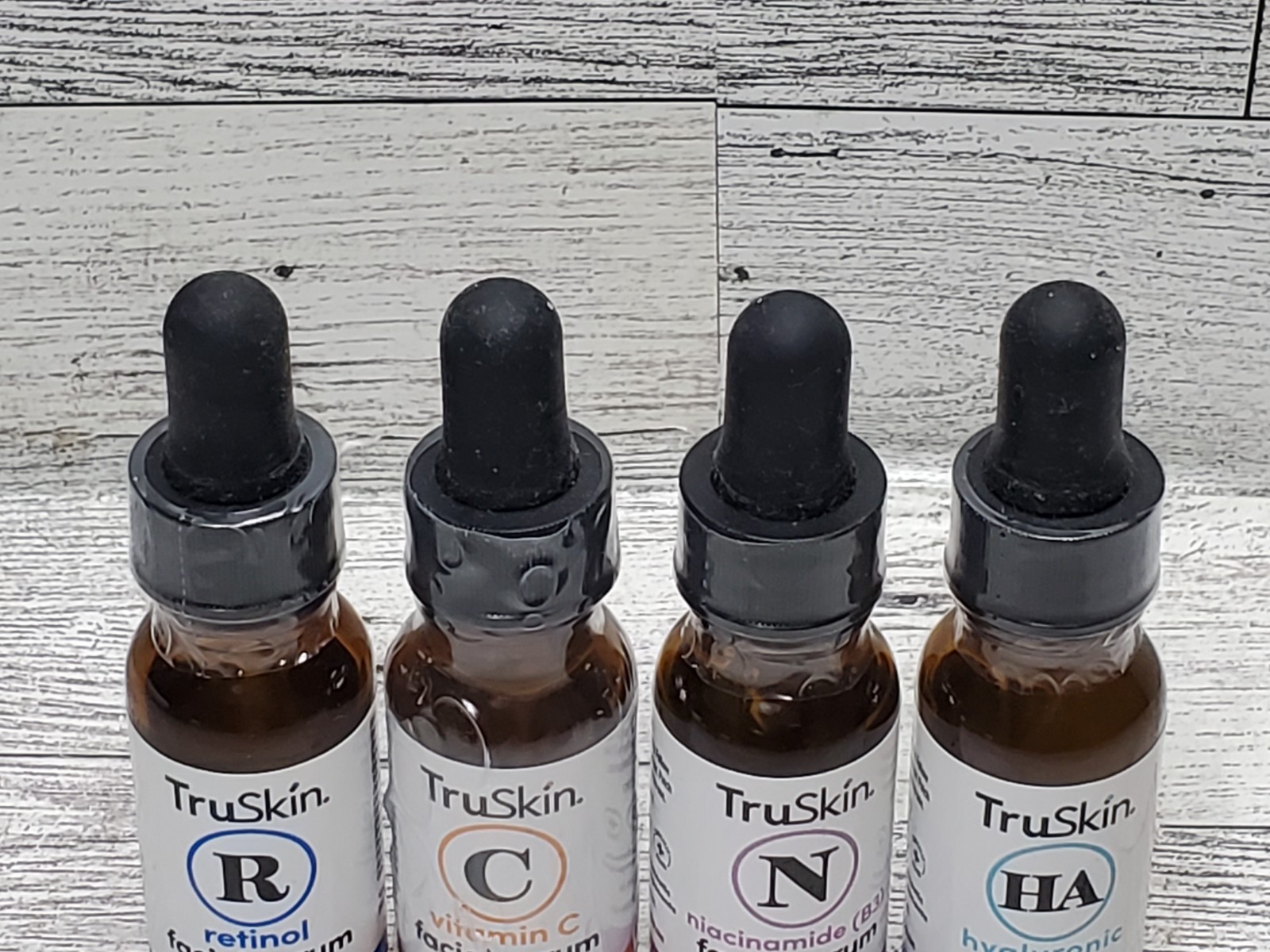 TruSkin Facial Serum Skincare Bundle, Sealed, No Box