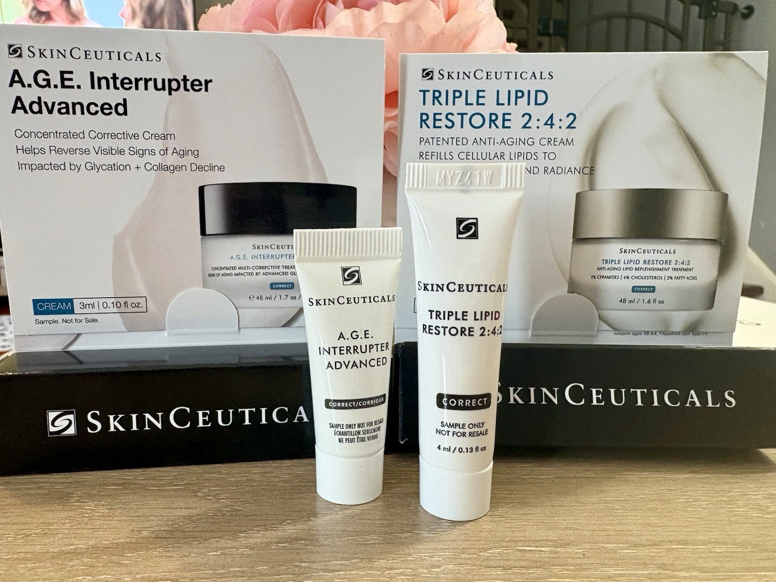 Skinceuticals Triple Lipid Restore 2:4:2 & A.G.E Interrupter Advanced Samples