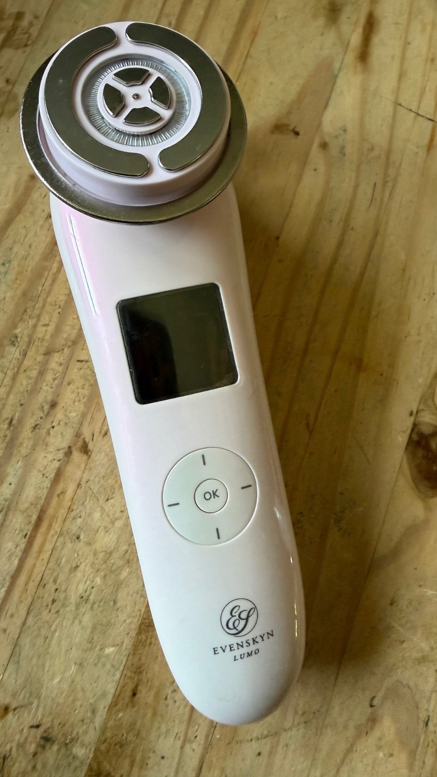 Evenskyn Lumo EvenSkyn Lumo Premium RF+ EMS EAnti-Aging & Skin Tightening 5 in 1