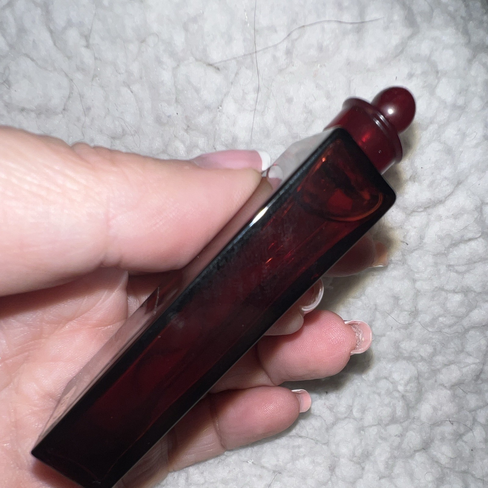 Bundle set: Shiseido Revitalizing Essence 0.2 fl oz & Marc Jacob’s Parfume 0.13