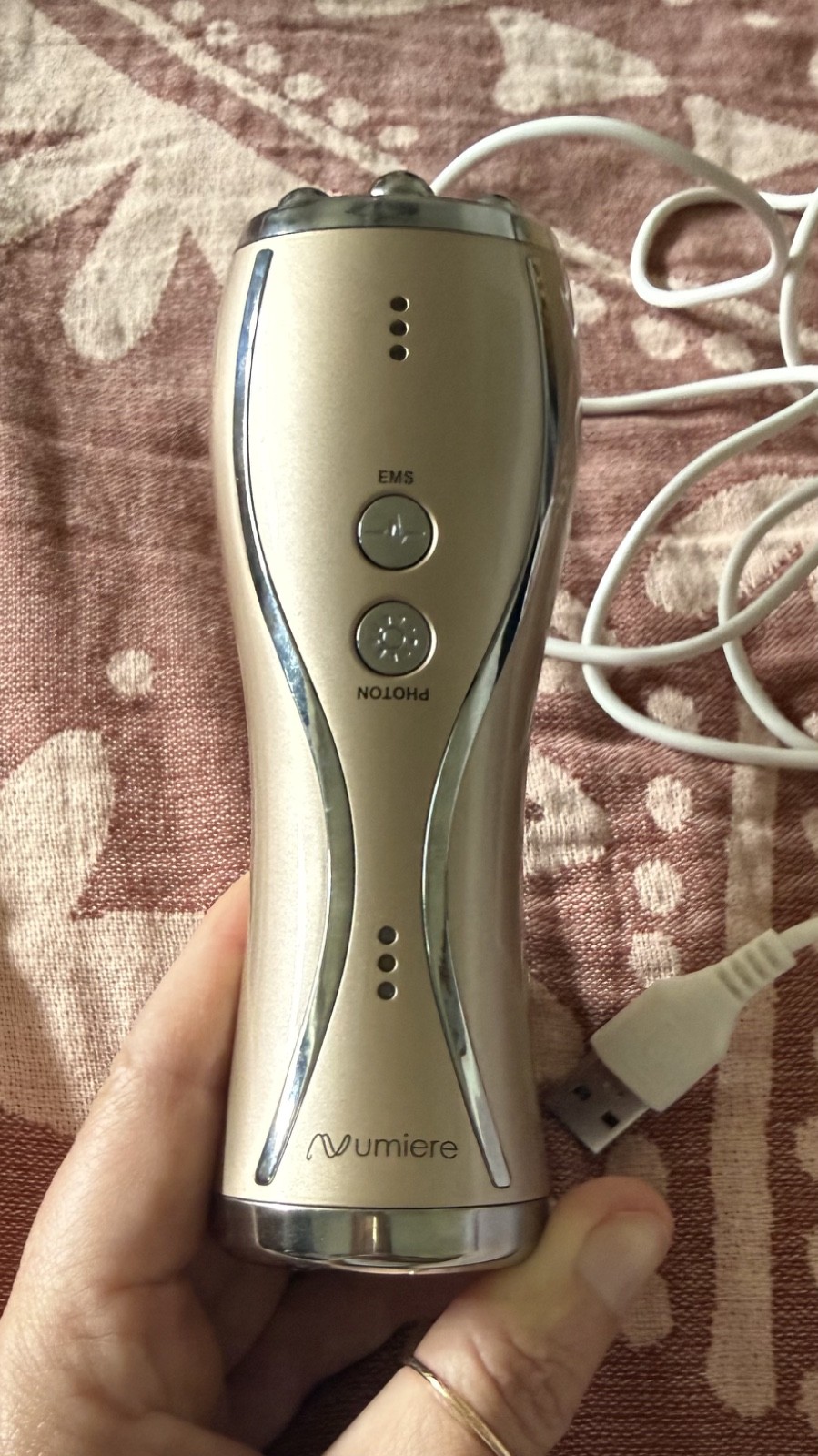 Numiere Microcurrent & LED Blue & Red Light Therapy Sculpting Device Face
