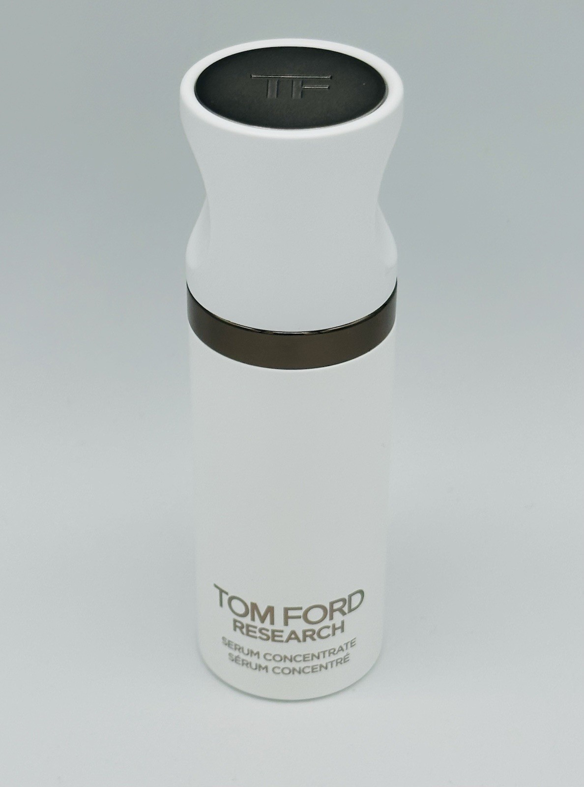 TOM FORD RESEARCH SERUM CONCENTRATE 0.68oz/20ml ORIGINAL (no box)