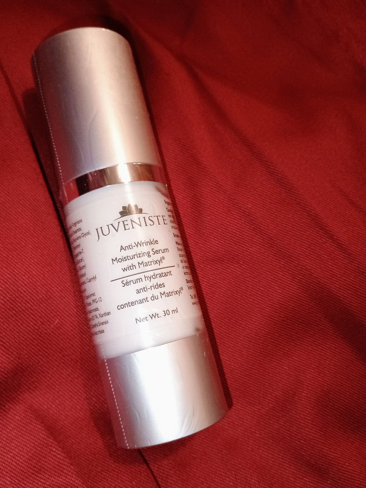 juveniste anti wrinkle moisturizing serum with Matrixyl