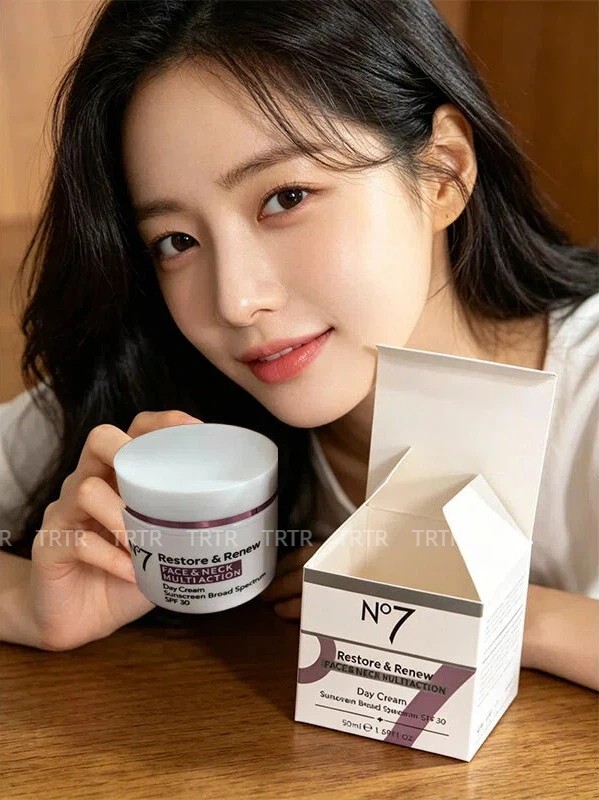 No7′ Restore & Renew Multi Action Face & Neck Cream 1.69 oz SPF 30 Fast shipment