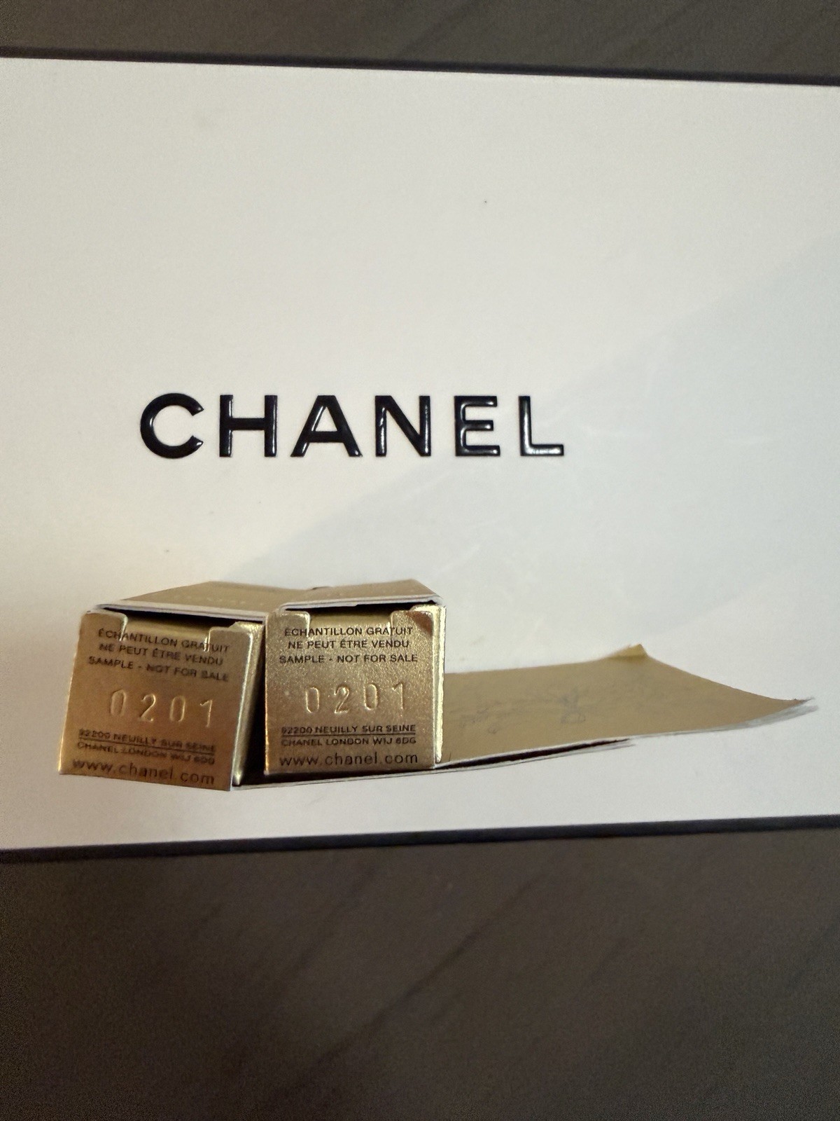2 x Chanel SUBLIMAGE L’EXTRAIT OIL Repair CONCENTRATE 3 ml .1 oz each BC 0201 EX