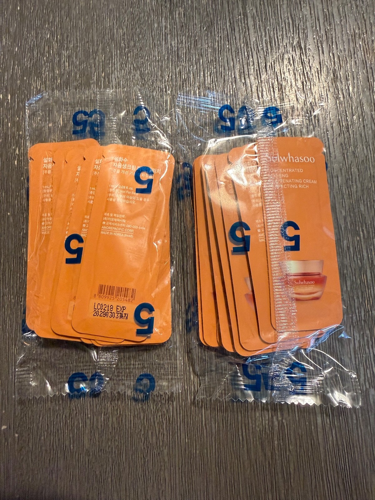 Sulwhasoo Concentrated Ginseng Rejuvenating Cream Rich 1ml (10pcs ~ 130pcs) New
