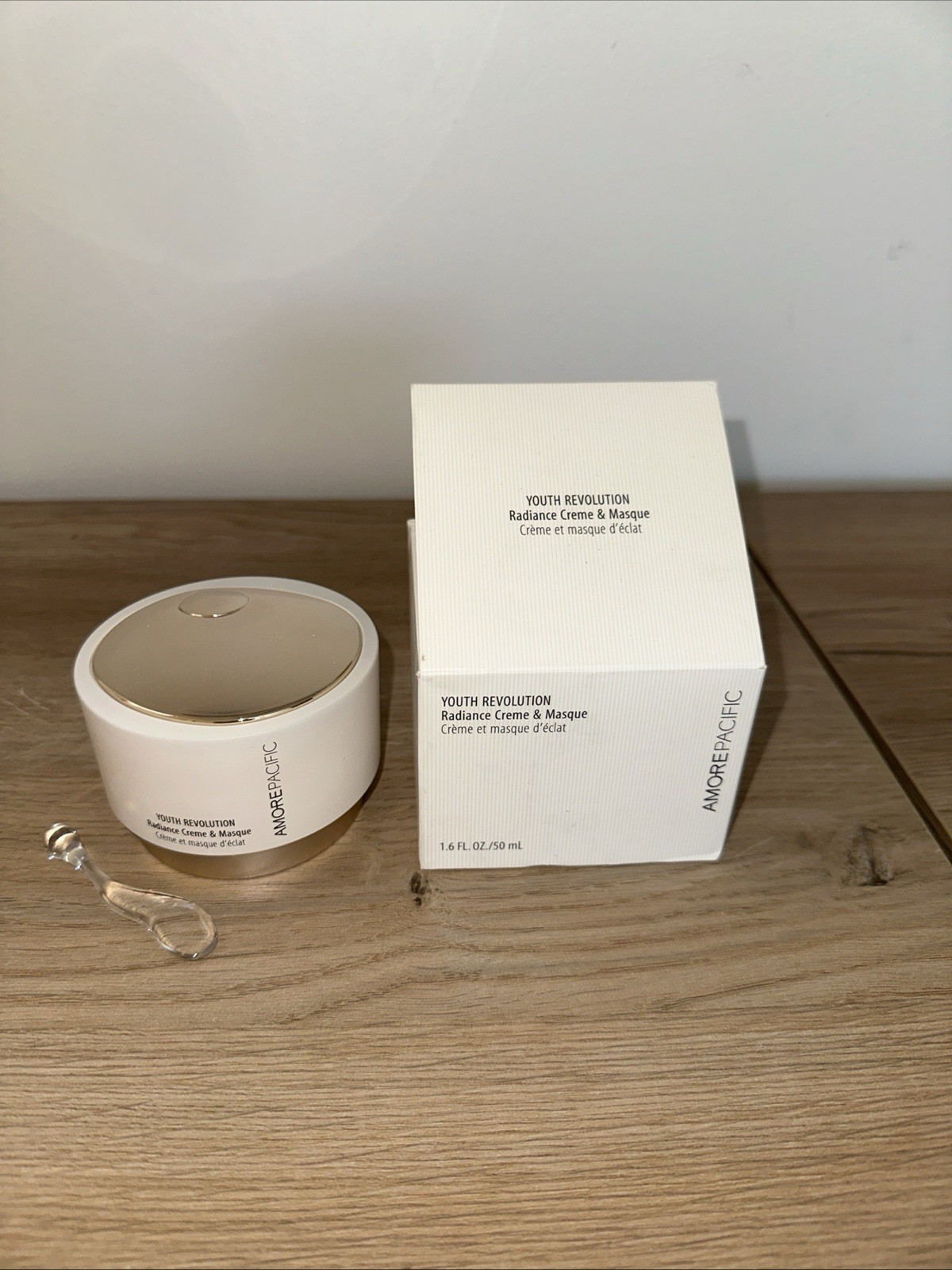 amore pacific youth revolution Radiance Crème & Masque