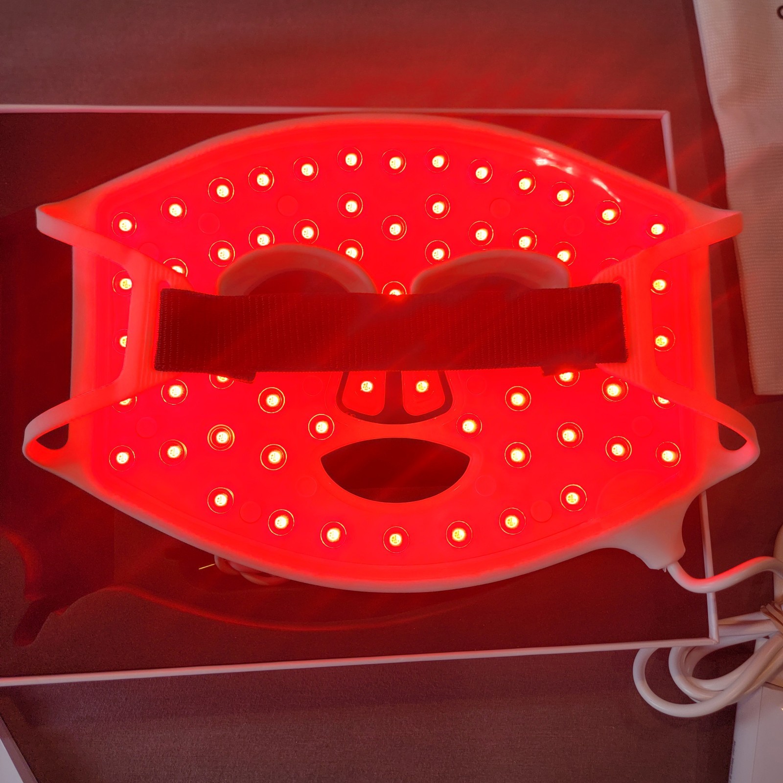 CurrentBody Skin LED Light Therapy Mask Red Light Therapy New In Box