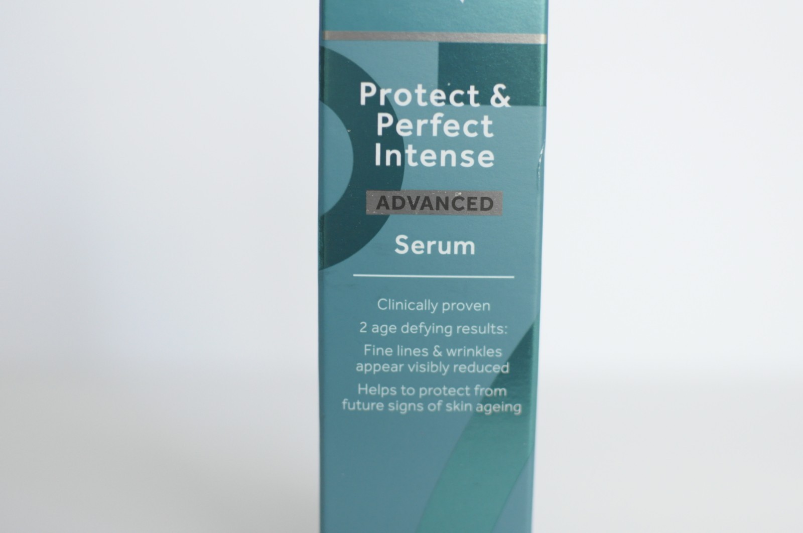 No7 Protect and Perfect Intense Advanced Serum 1 oz