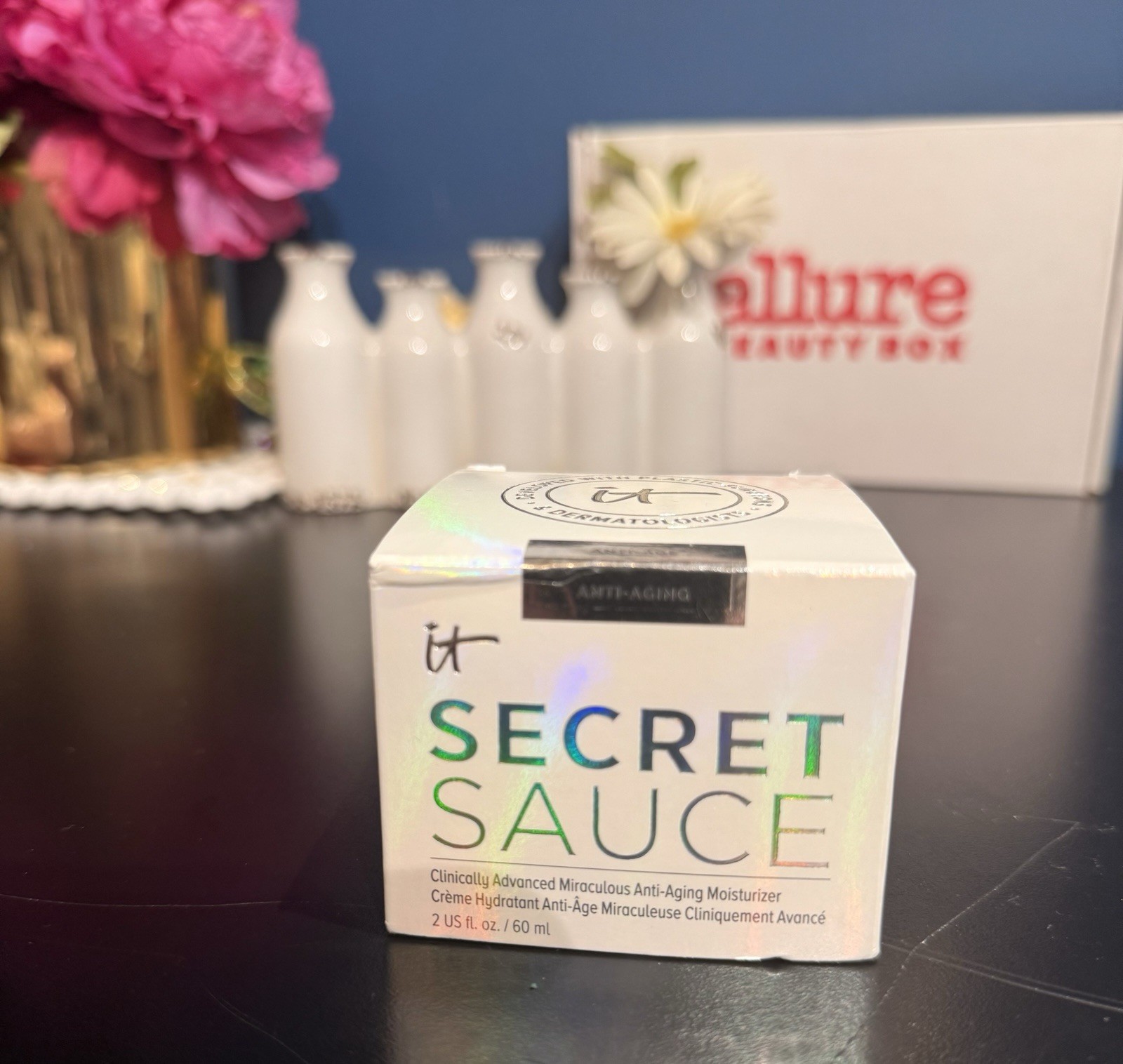 It SECRET SAUCE ANT-AGING MOISTURZER 2oz/ml NIB