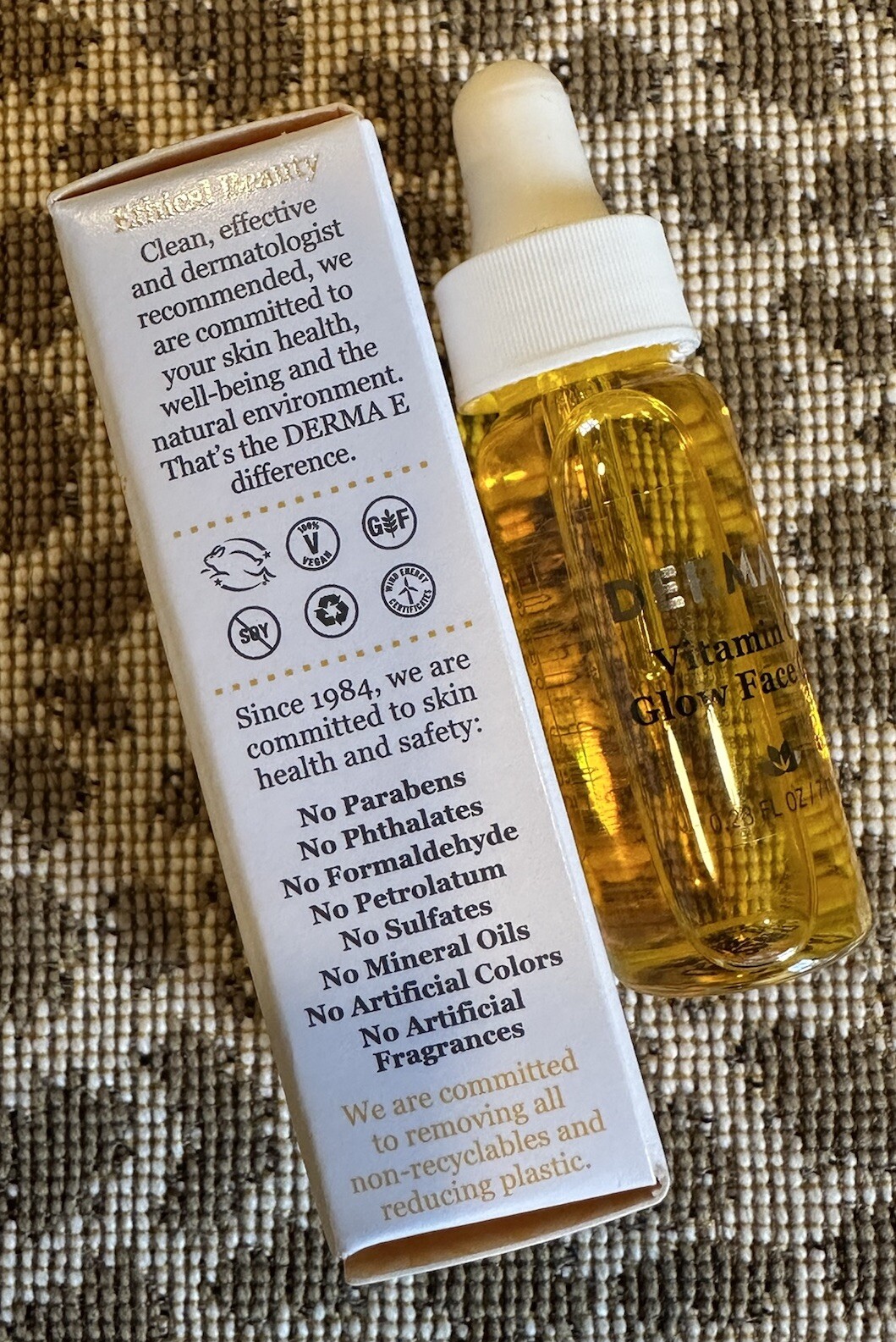 Derma E Vitamin C Glow Face Oil~Deluxe Sample Size 0.23fl oz~New In Box!