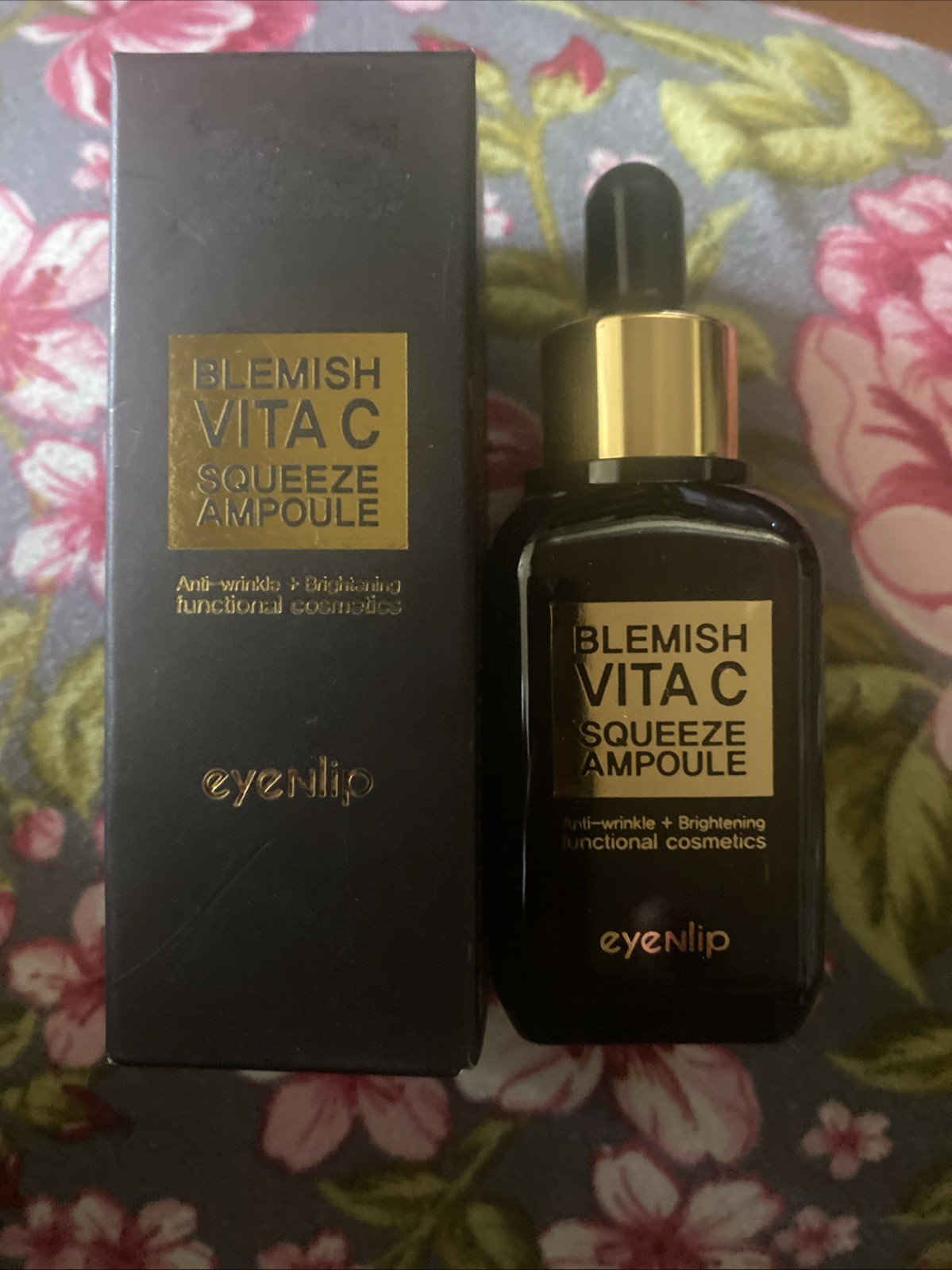 Eyenlip Blemish Vita C Squeeze Ampoule Exp 04/2026