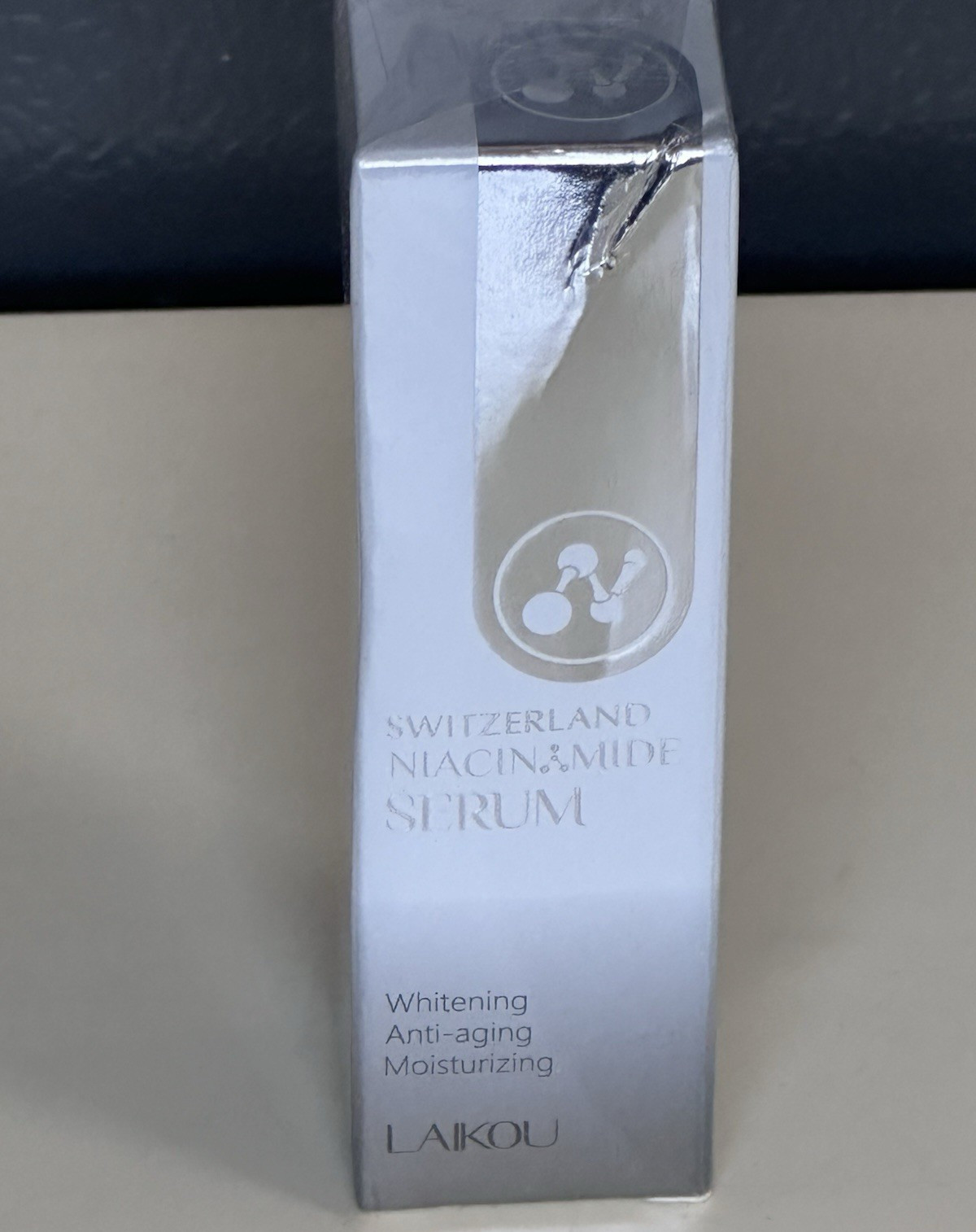 Laikou Switzerland Niacinamide Serum Anti-Aging Moisturizing 0.59oz 07/2030 NEW