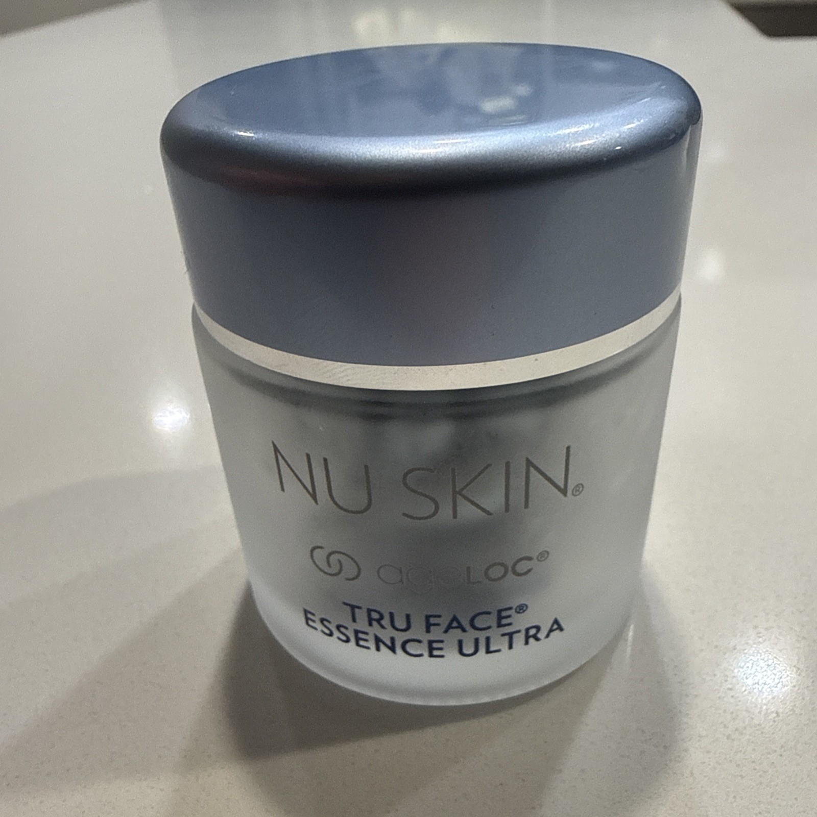 Nuskin Nu Skin ageLOC Tru Face Essence Ultra Capsules 60 Count, New Sealed