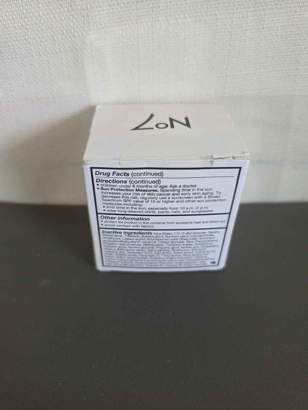 No7 Restore & Renew Face & Neck Multiaction Fragrance Free Day Cream SPF 30