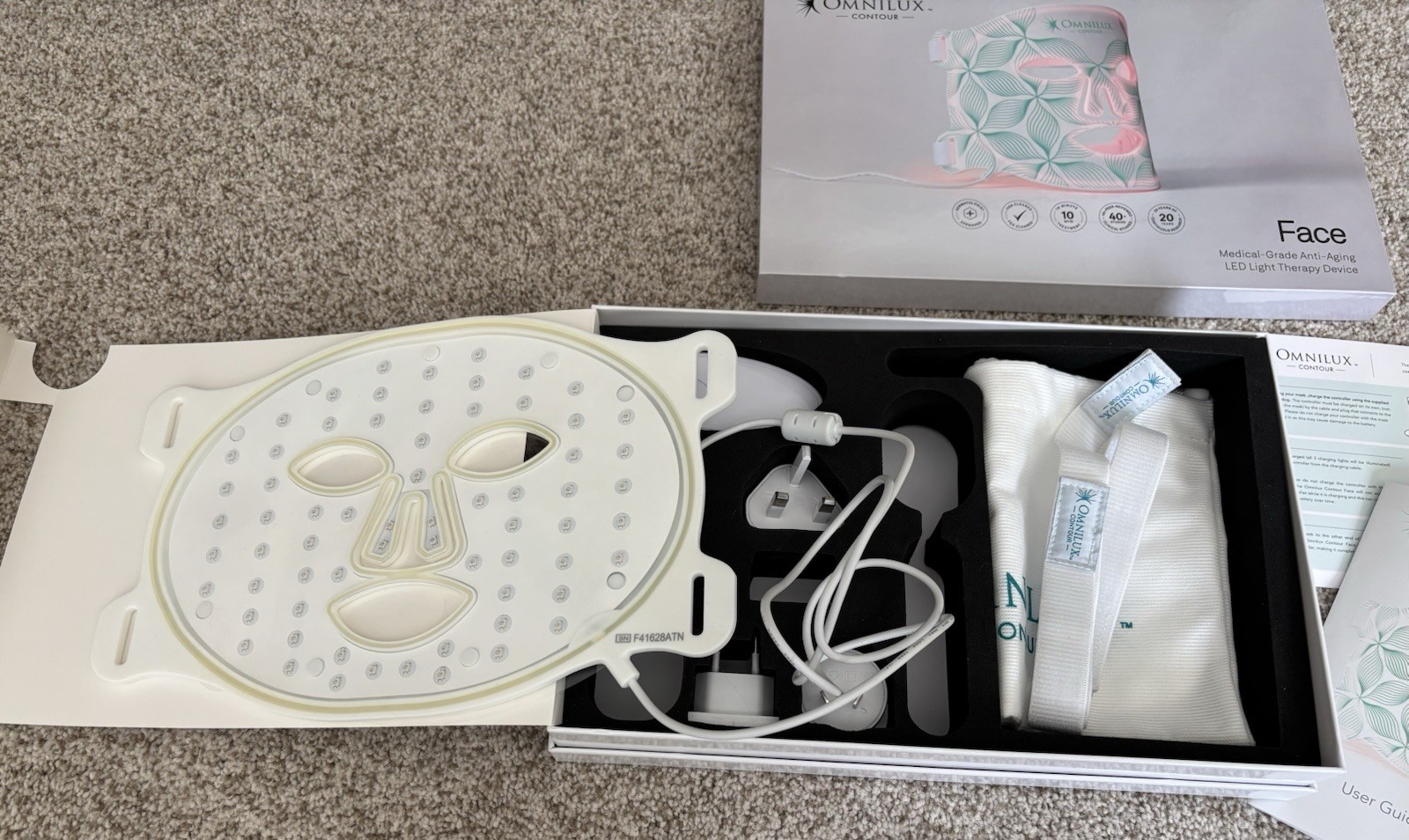 Omnilux Contour Face Medical Grade Anti Aging LED Light Therapy Mask Device