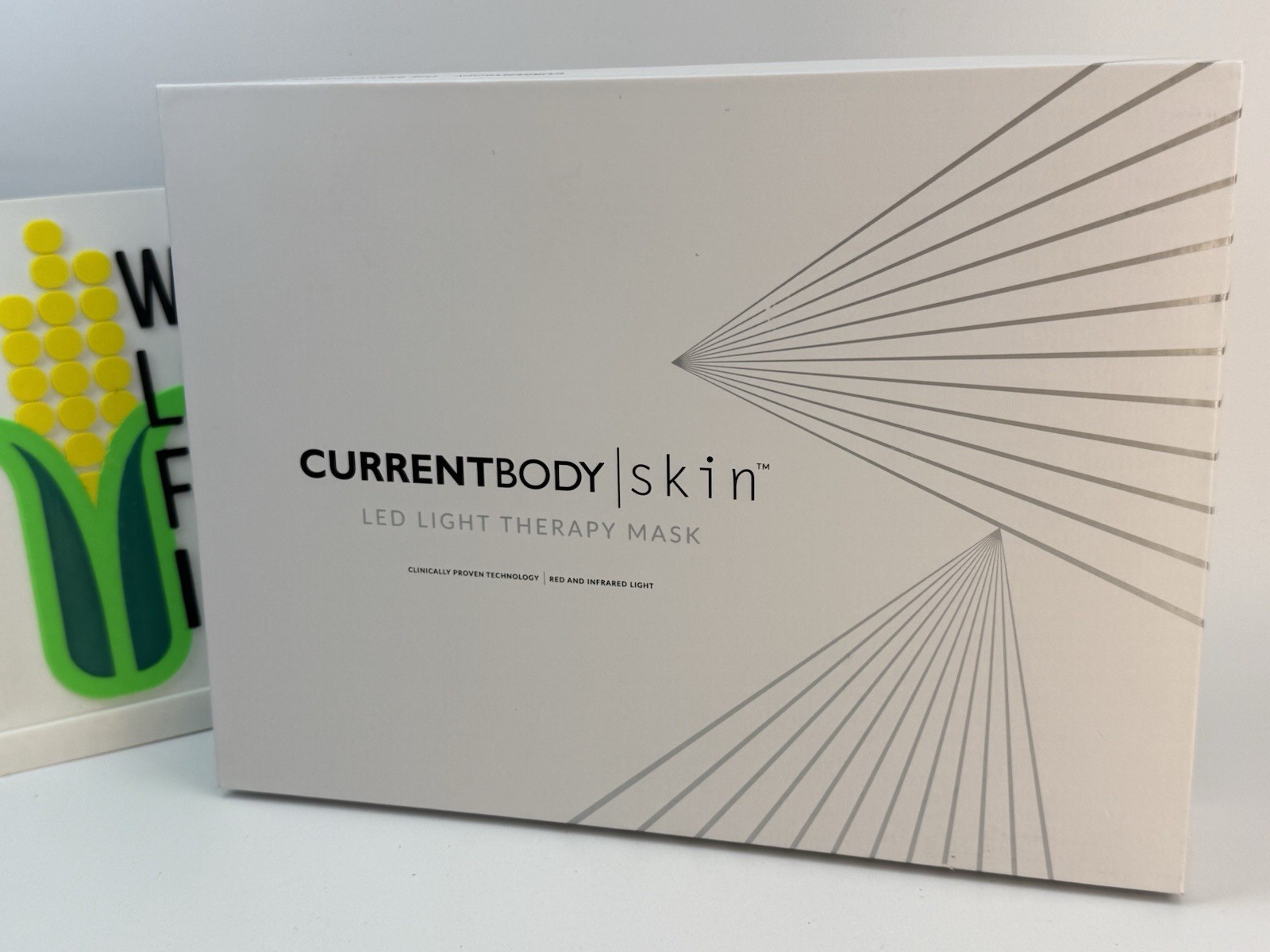 CurrentBody Skin LED RED Light Therapy Mask – Red & Infrared Light- Unsealed Box